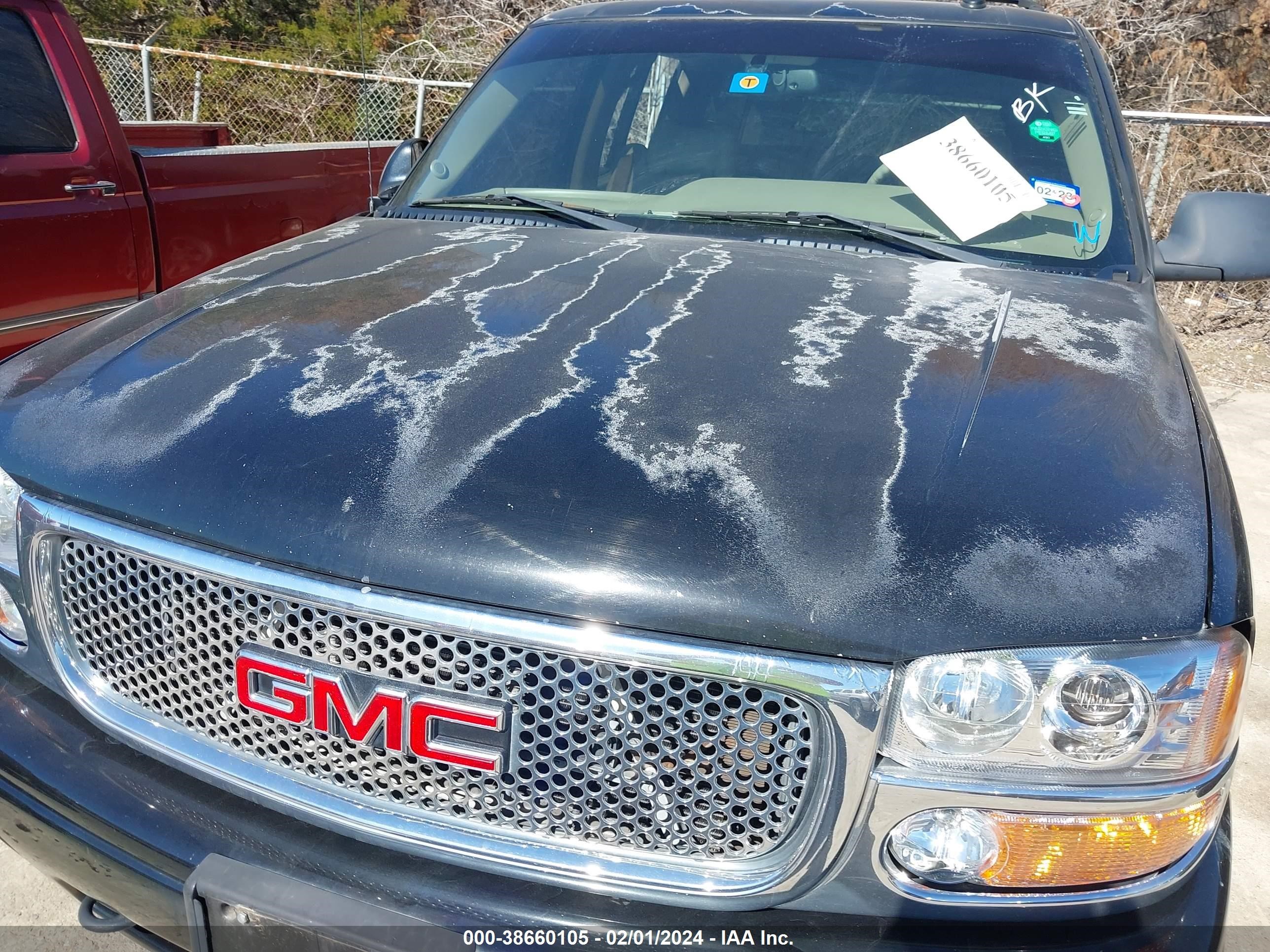 Photo 5 VIN: 1GKFK66U72J303960 - GMC YUKON 