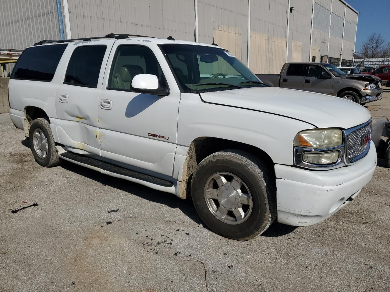 Photo 3 VIN: 1GKFK66U73J336362 - GMC YUKON 