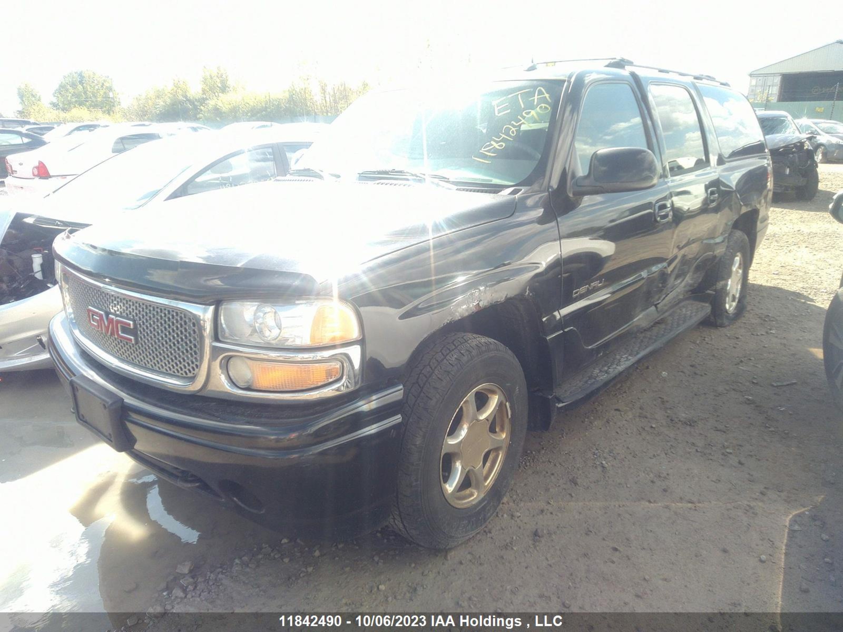 Photo 1 VIN: 1GKFK66U83J338458 - GMC YUKON 