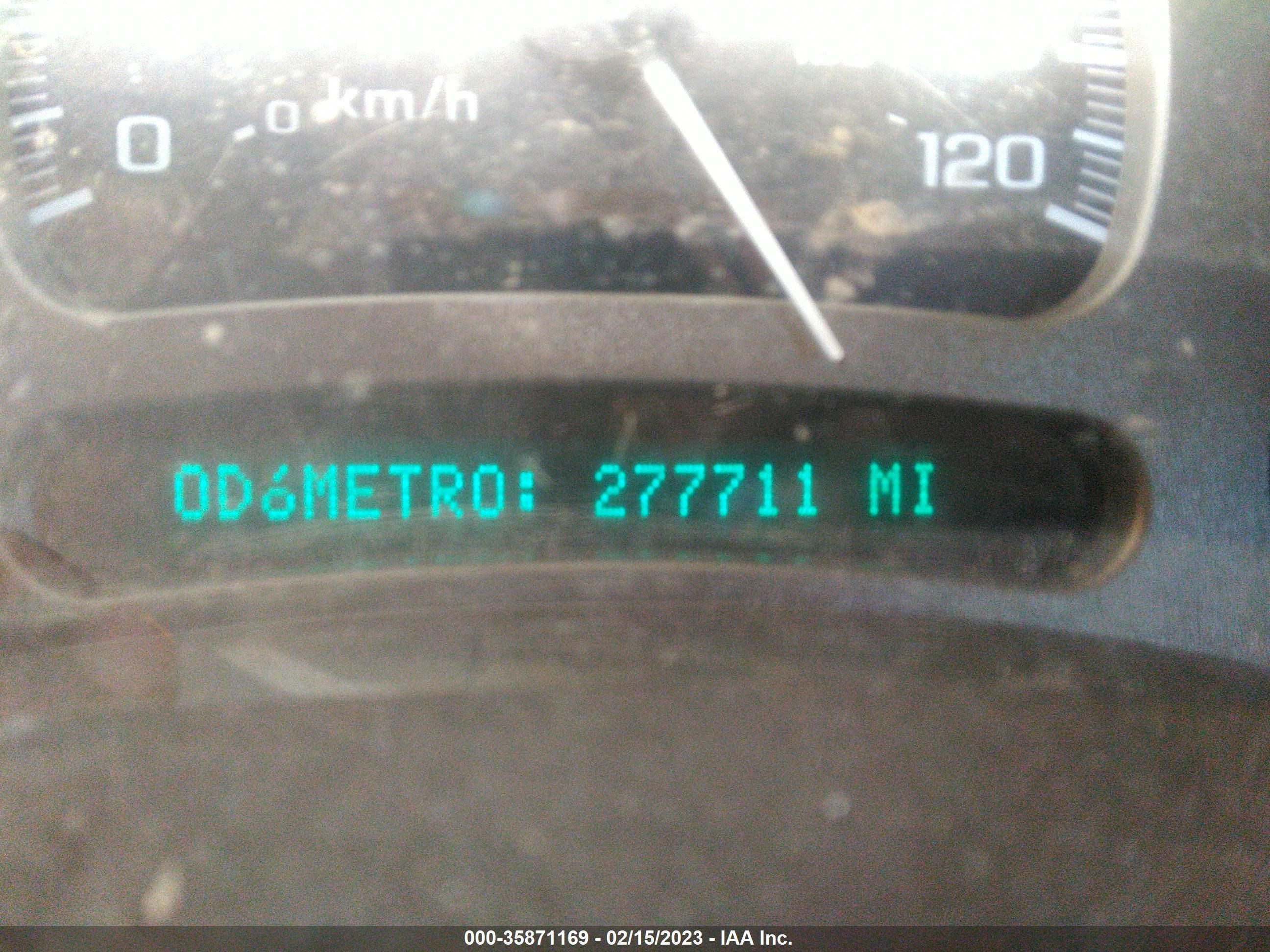 Photo 6 VIN: 1GKFK66UX3J154400 - GMC YUKON 