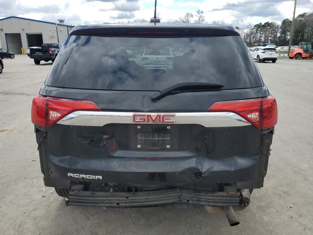 Photo 5 VIN: 1GKKNKLA7JZ144771 - GMC ACADIA 