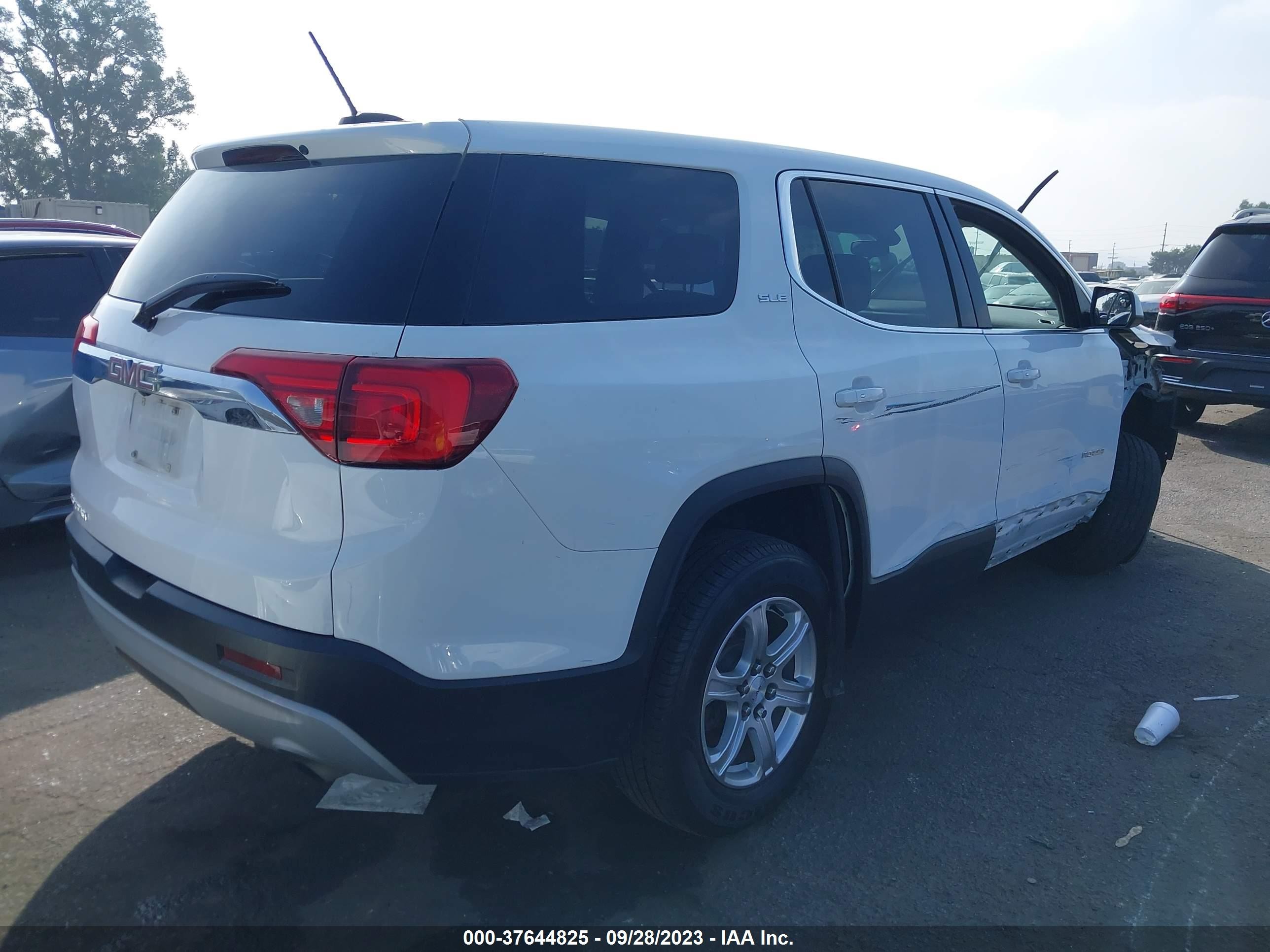 Photo 3 VIN: 1GKKNKLA8KZ121226 - GMC ACADIA 