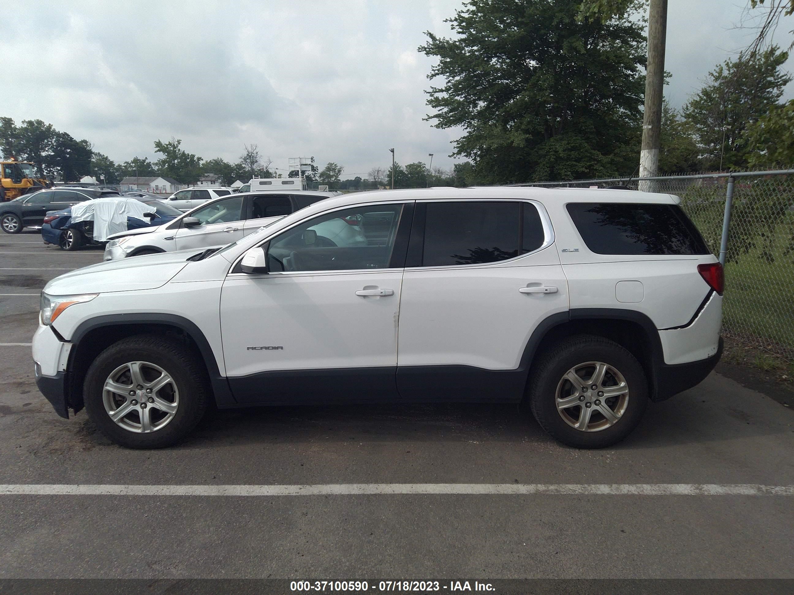 Photo 13 VIN: 1GKKNKLAXJZ108508 - GMC ACADIA 