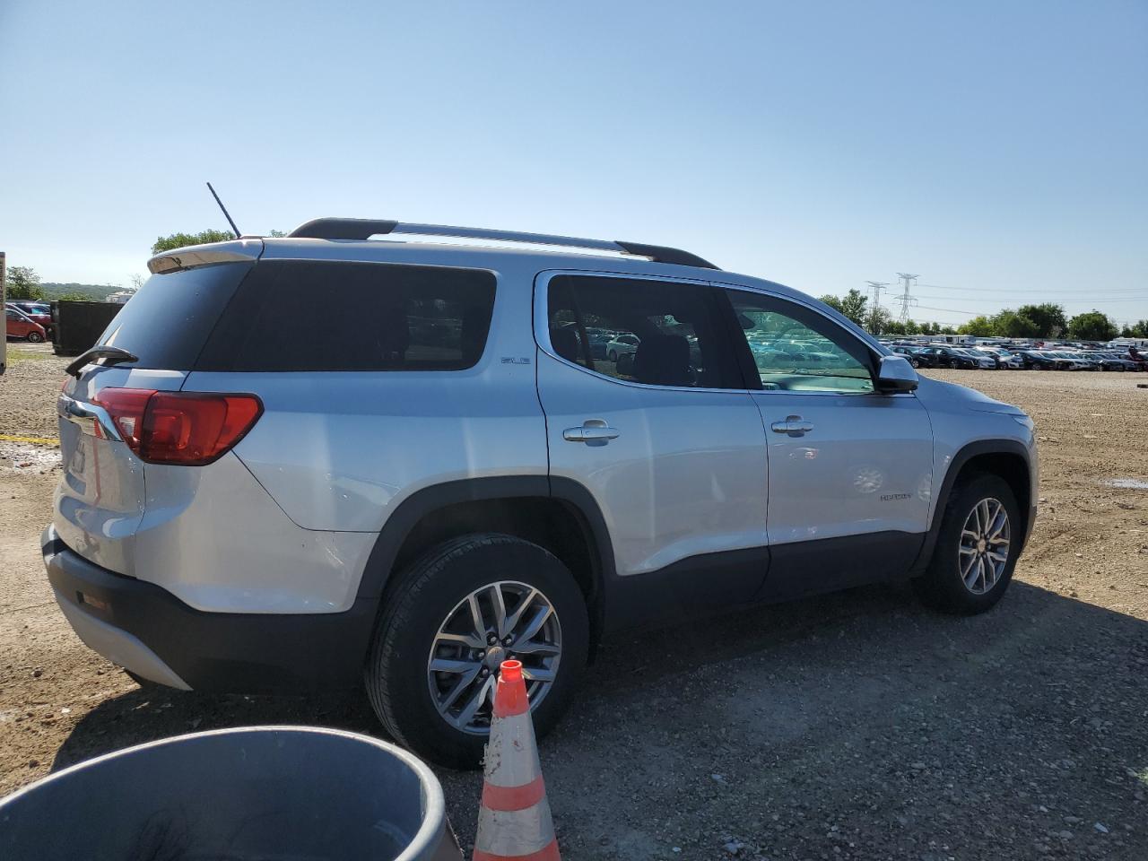 Photo 2 VIN: 1GKKNLLA0JZ208168 - GMC ACADIA 