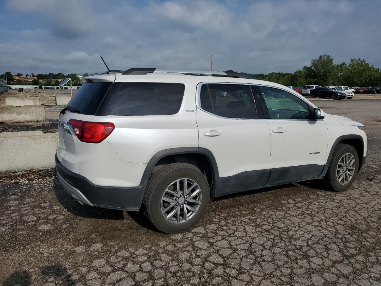 Photo 2 VIN: 1GKKNLLA0KZ203957 - GMC ACADIA 