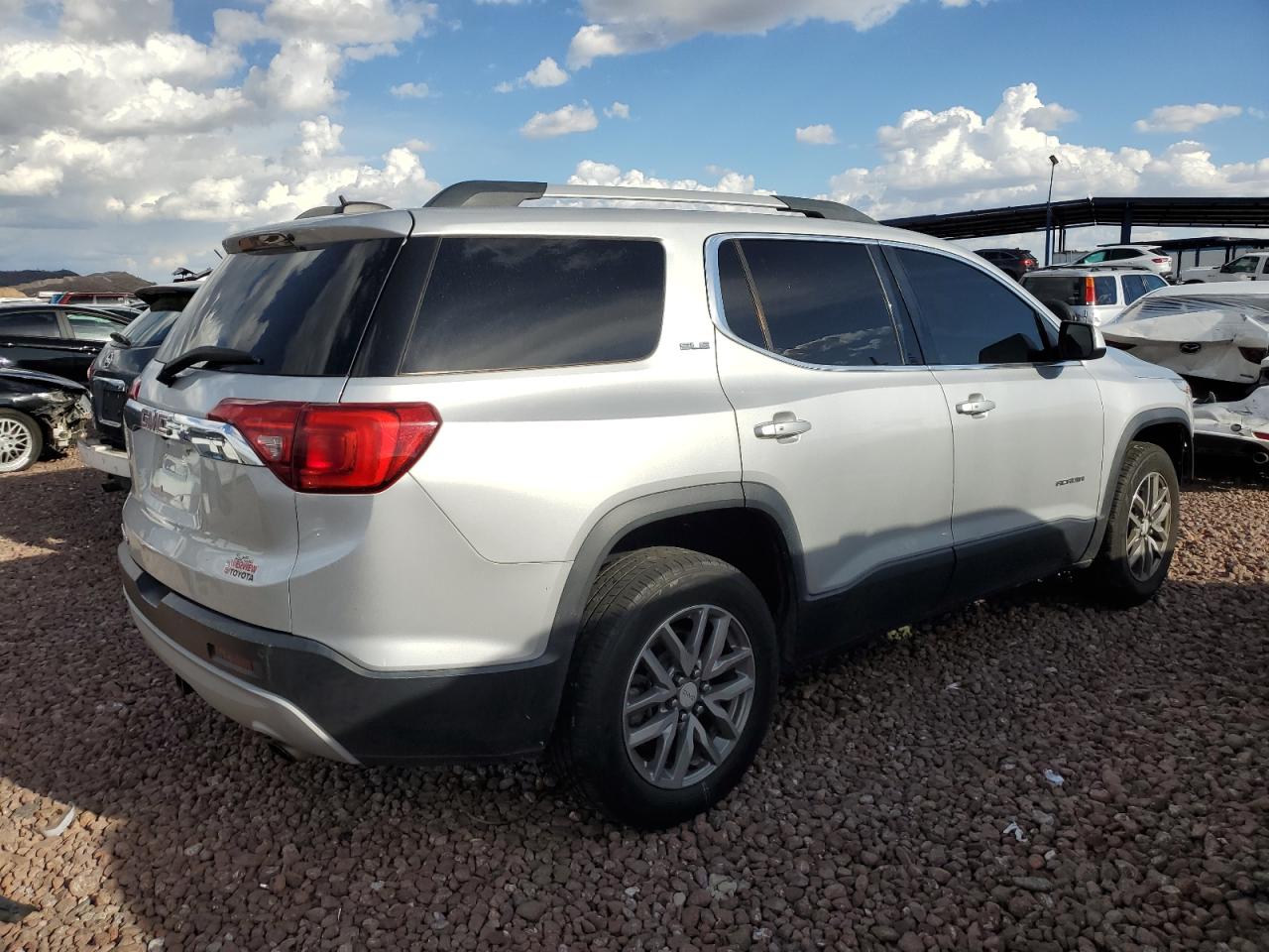 Photo 2 VIN: 1GKKNLLA2HZ296117 - GMC ACADIA 