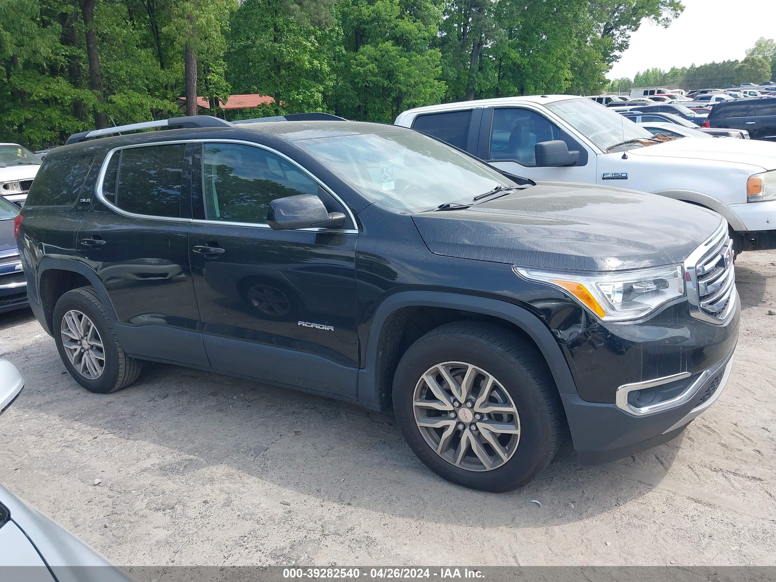 Photo 11 VIN: 1GKKNLLS2JZ235512 - GMC ACADIA 