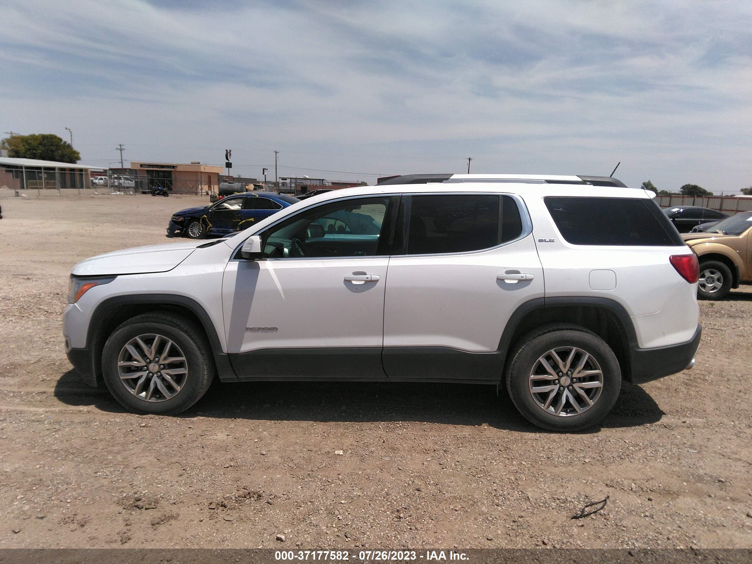 Photo 13 VIN: 1GKKNLLS6HZ213734 - GMC ACADIA 