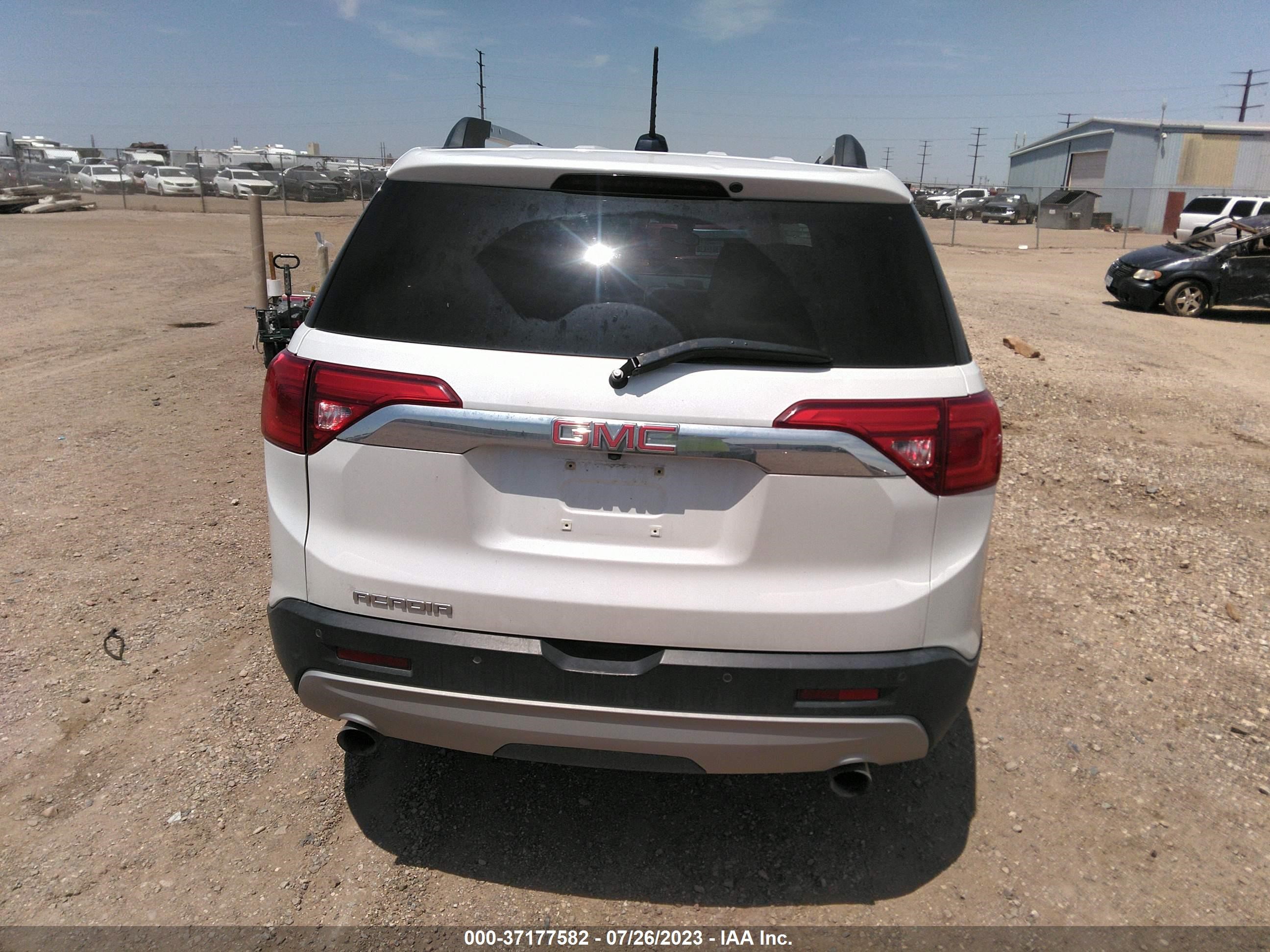 Photo 15 VIN: 1GKKNLLS6HZ213734 - GMC ACADIA 