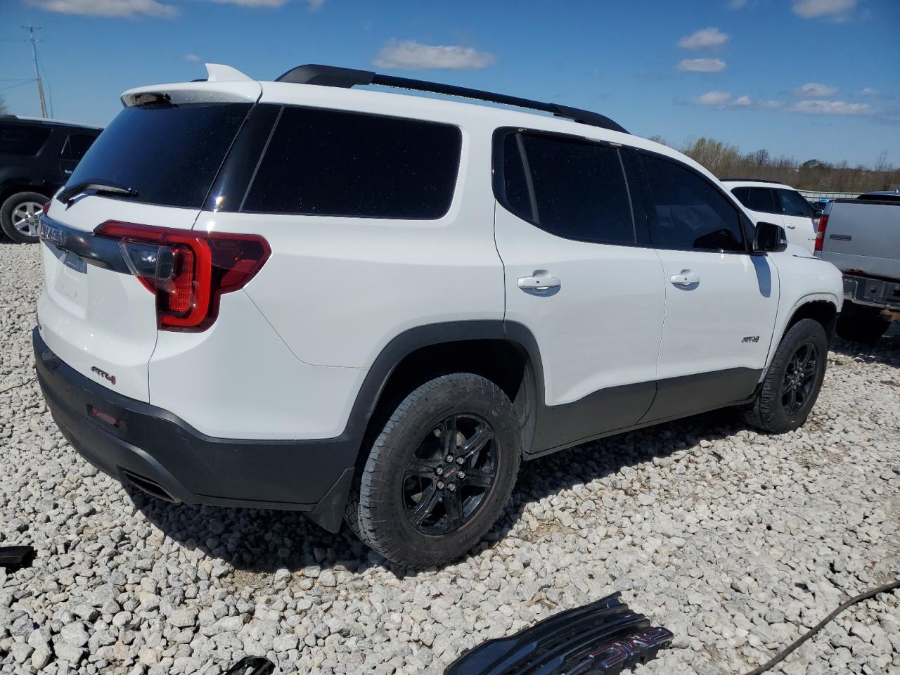 Photo 2 VIN: 1GKKNLLSXNZ104933 - GMC ACADIA 