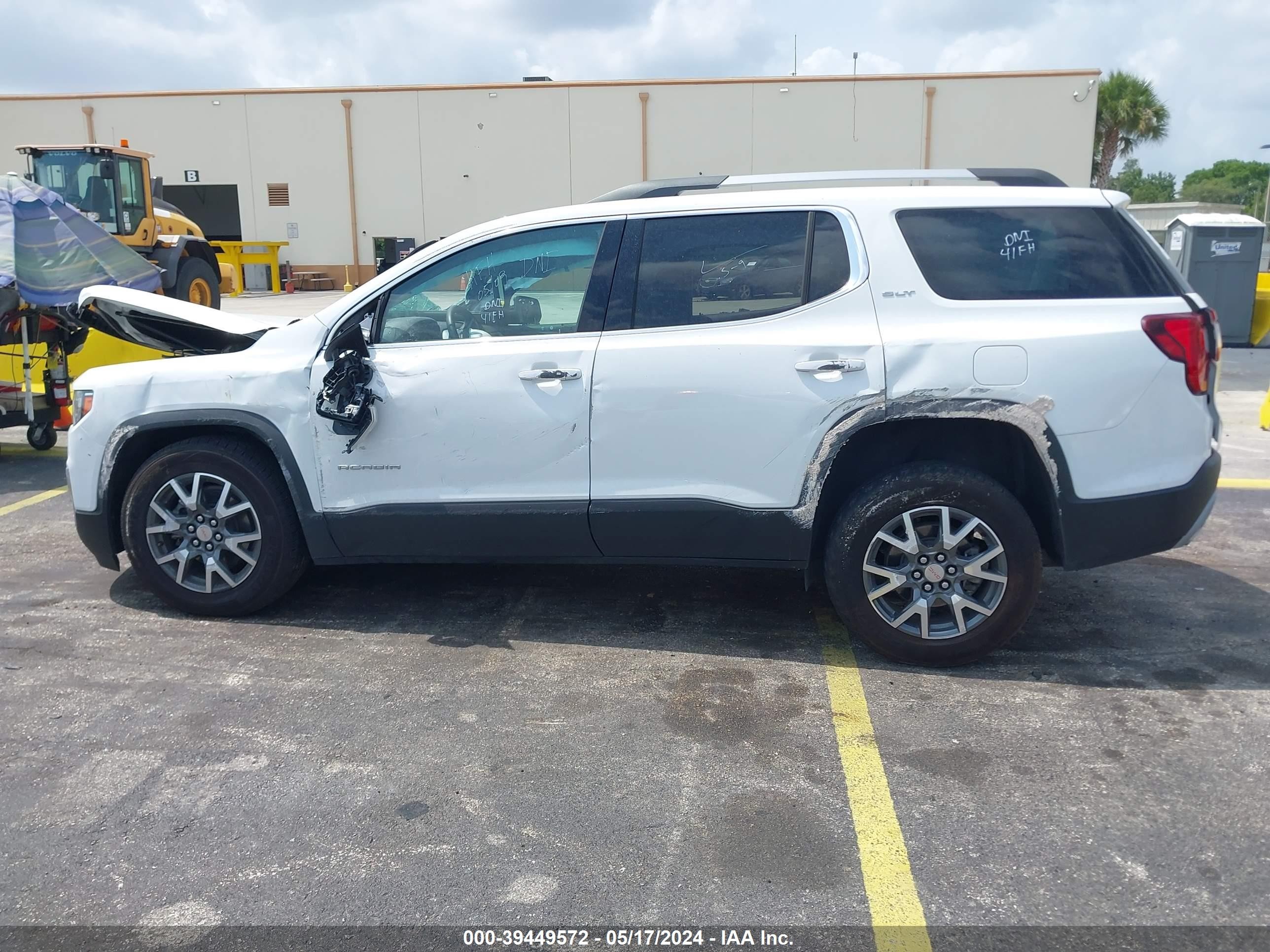 Photo 12 VIN: 1GKKNML47PZ154425 - GMC ACADIA 