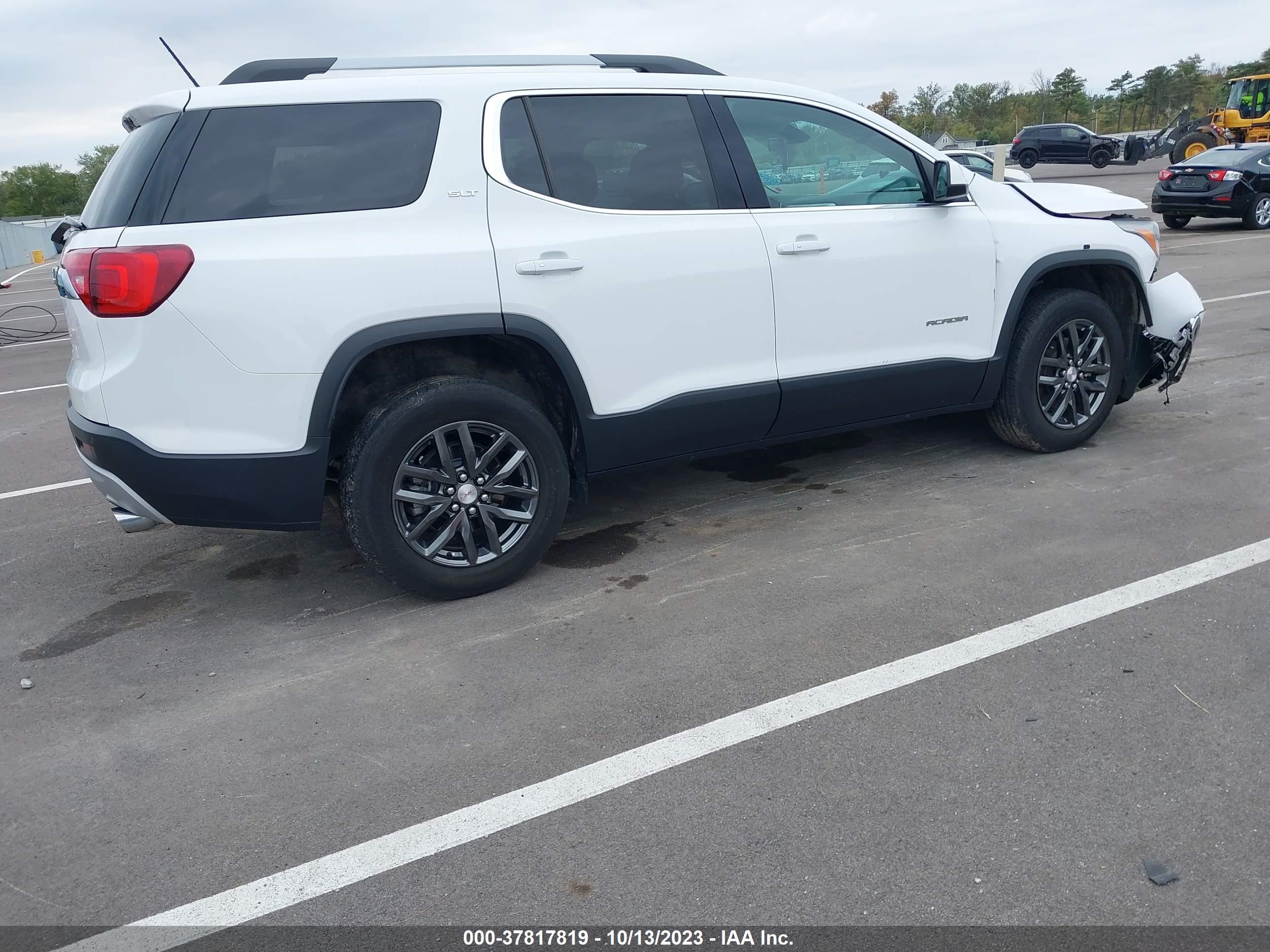 Photo 3 VIN: 1GKKNMLS2KZ281882 - GMC ACADIA 