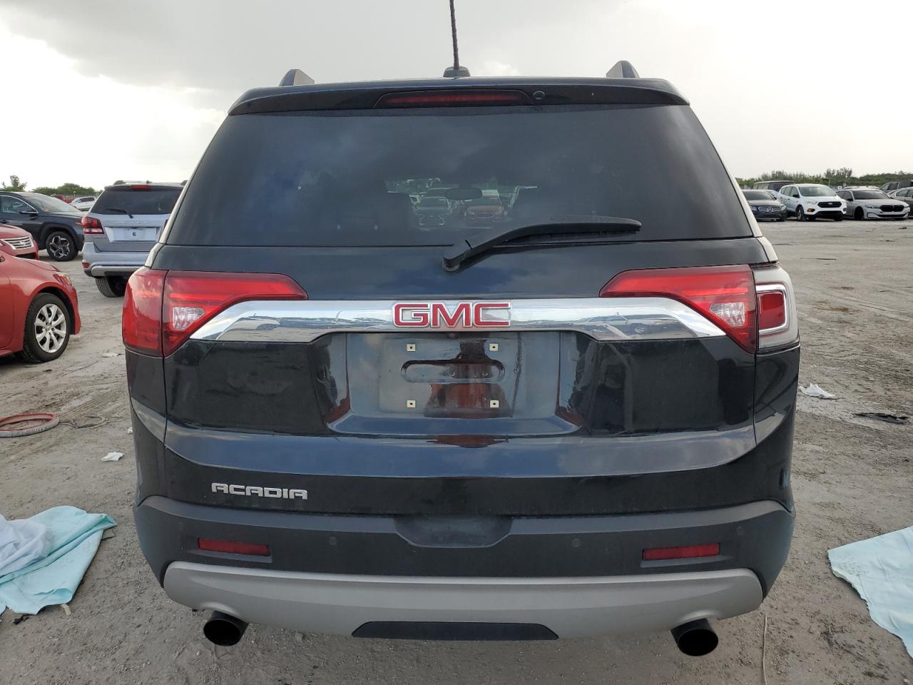 Photo 5 VIN: 1GKKNMLS7JZ173871 - GMC ACADIA 