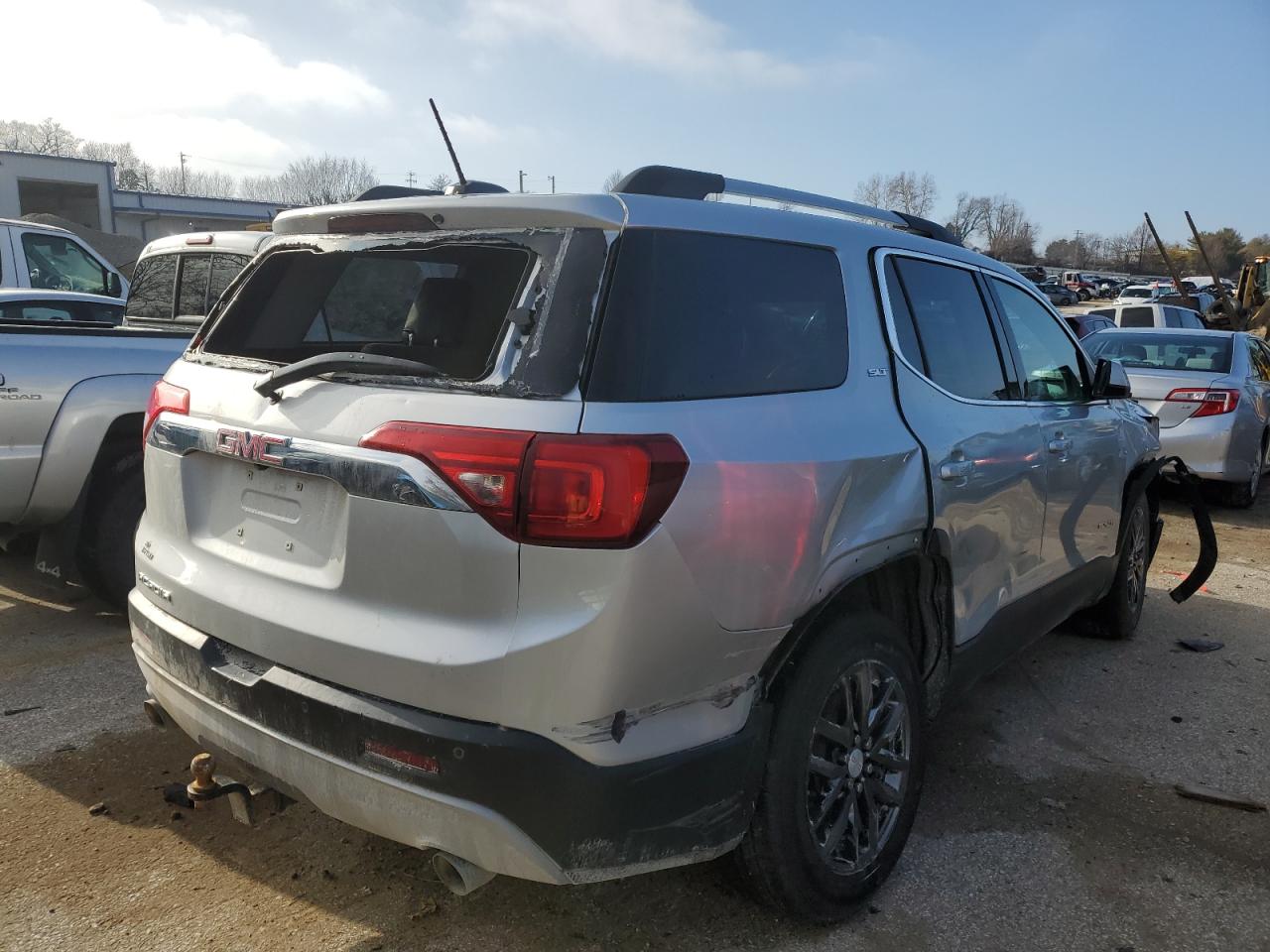 Photo 2 VIN: 1GKKNMLSXJZ174626 - GMC ACADIA 