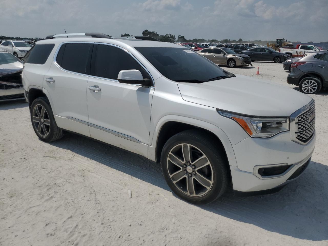 Photo 3 VIN: 1GKKNPLS3HZ133301 - GMC ACADIA 