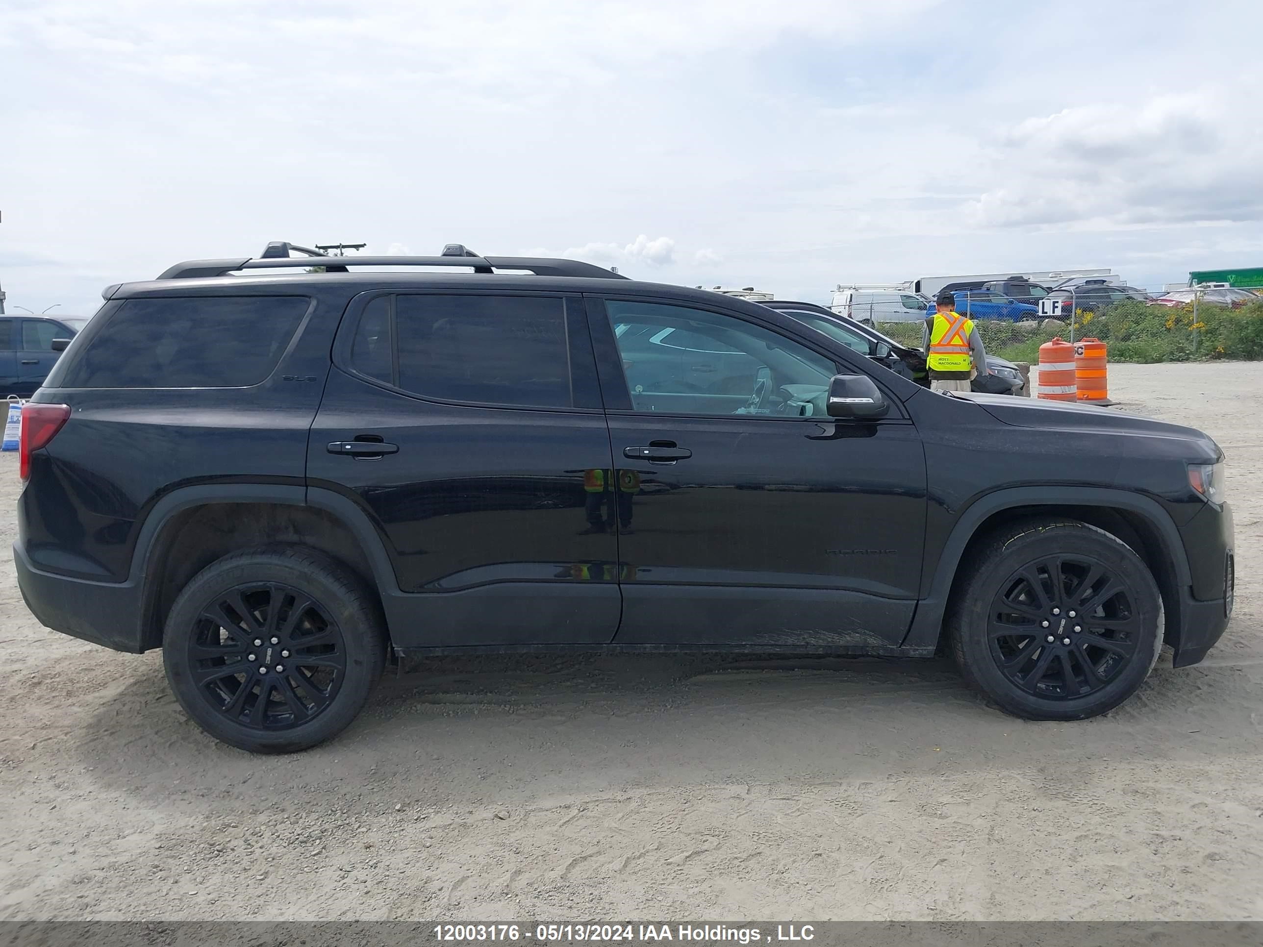 Photo 13 VIN: 1GKKNRL48NZ161779 - GMC ACADIA 