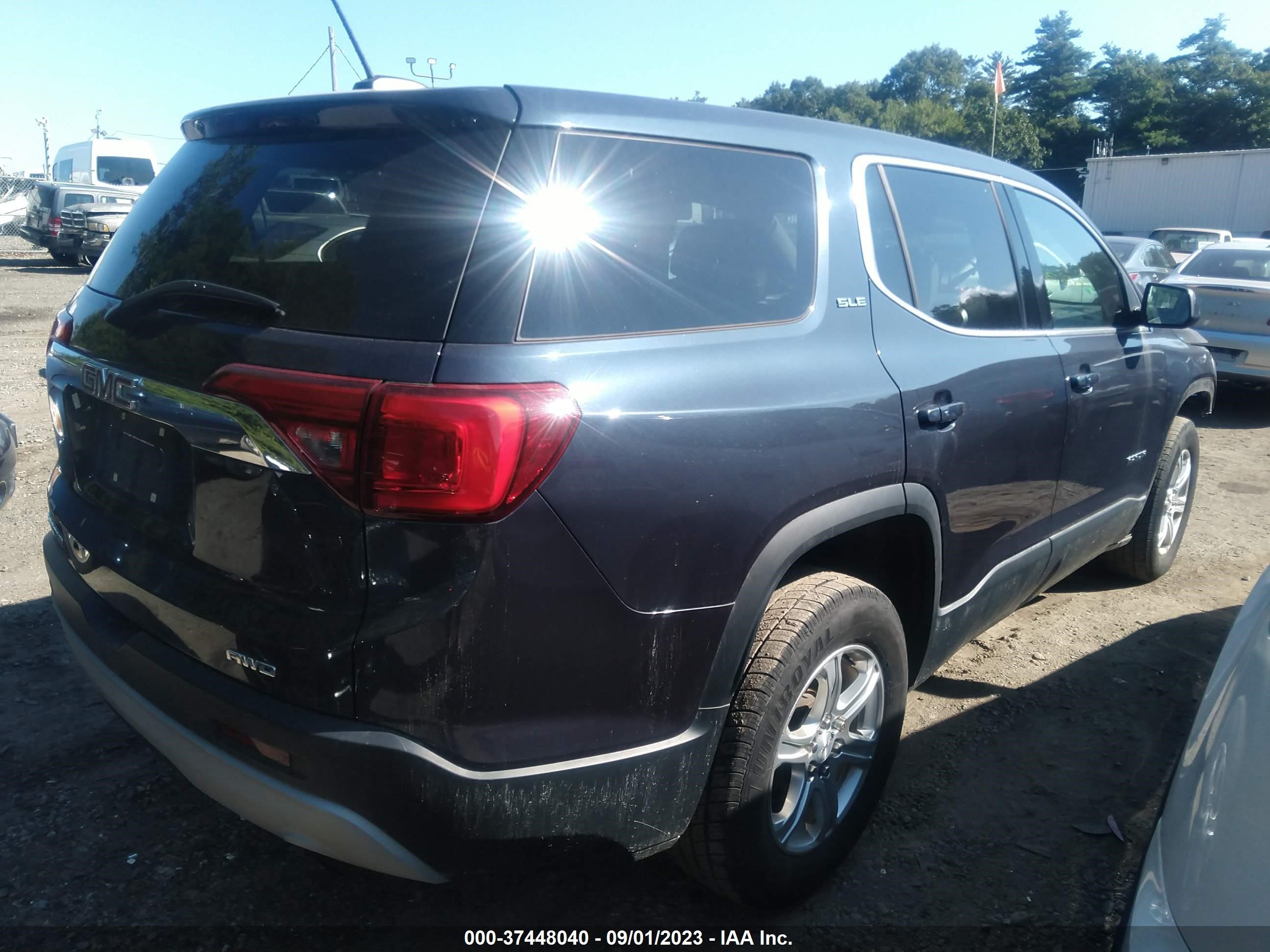 Photo 3 VIN: 1GKKNRLA0JZ222848 - GMC ACADIA 