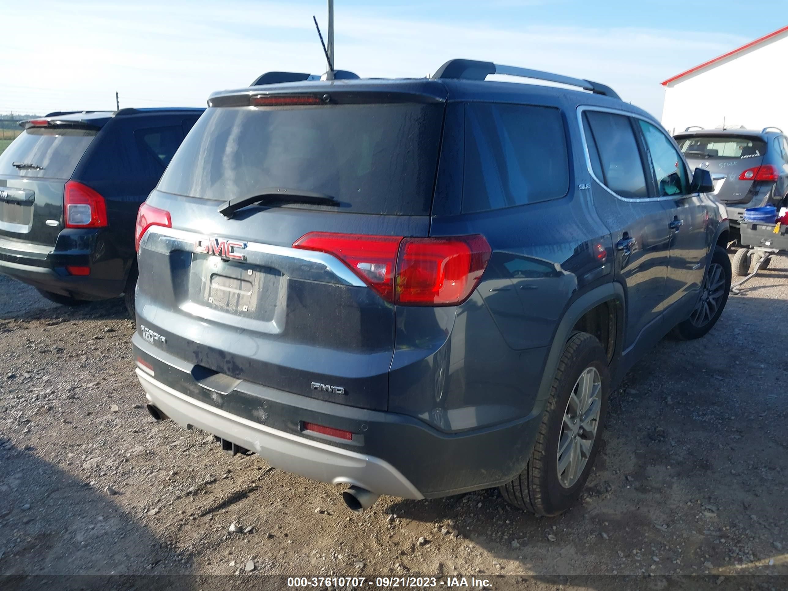 Photo 3 VIN: 1GKKNSLS2JZ168596 - GMC ACADIA 