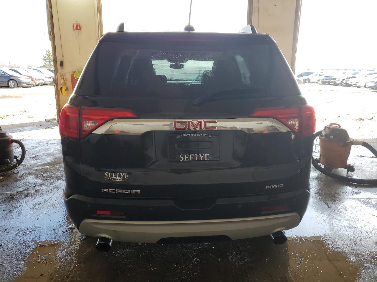 Photo 5 VIN: 1GKKNULS4HZ312459 - GMC ACADIA 