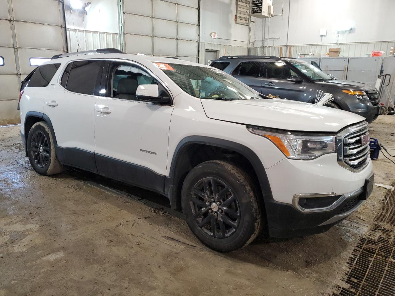 Photo 3 VIN: 1GKKNULS4JZ157871 - GMC ACADIA 