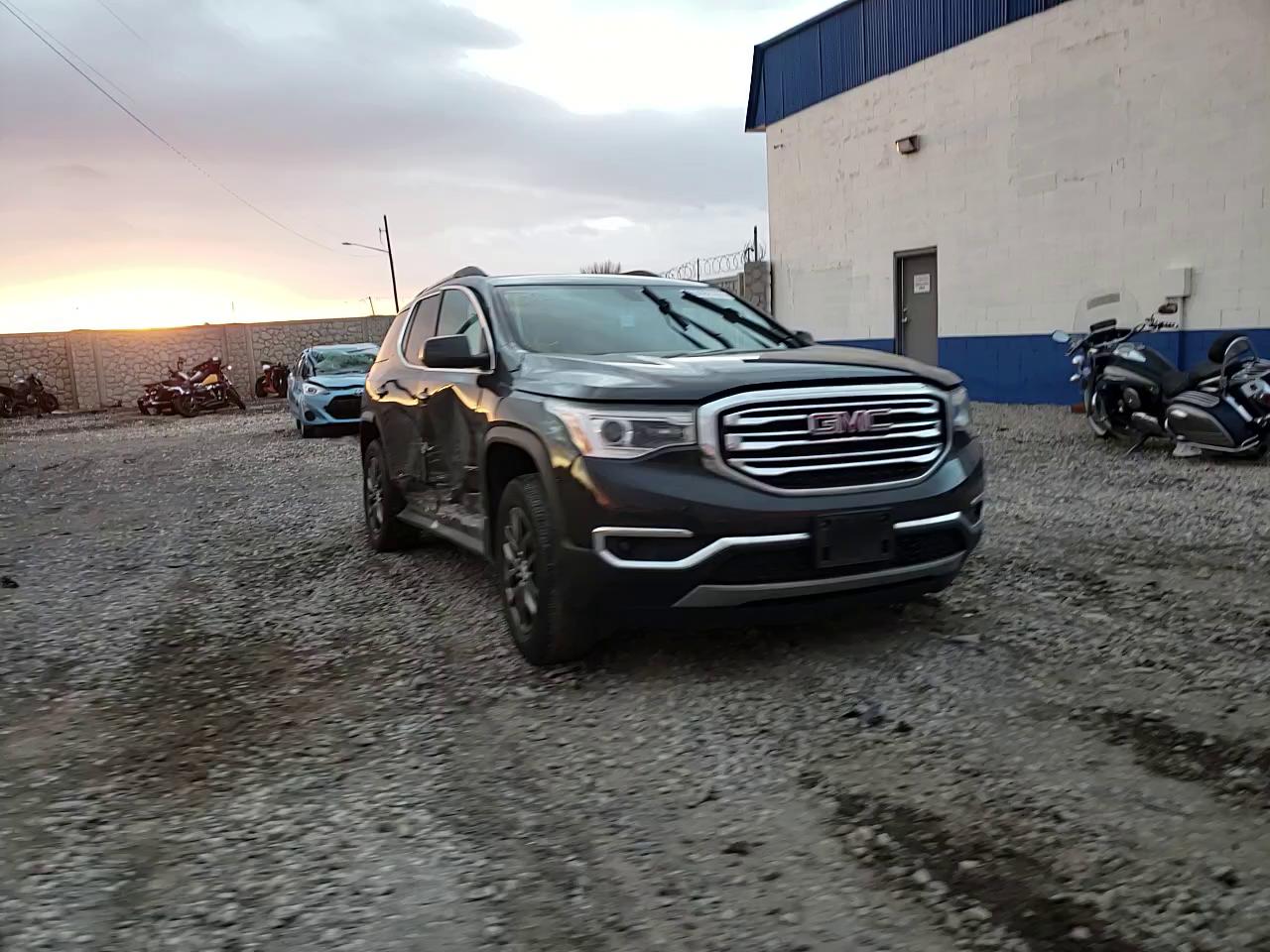 Photo 10 VIN: 1GKKNULS8HZ193282 - GMC ACADIA 