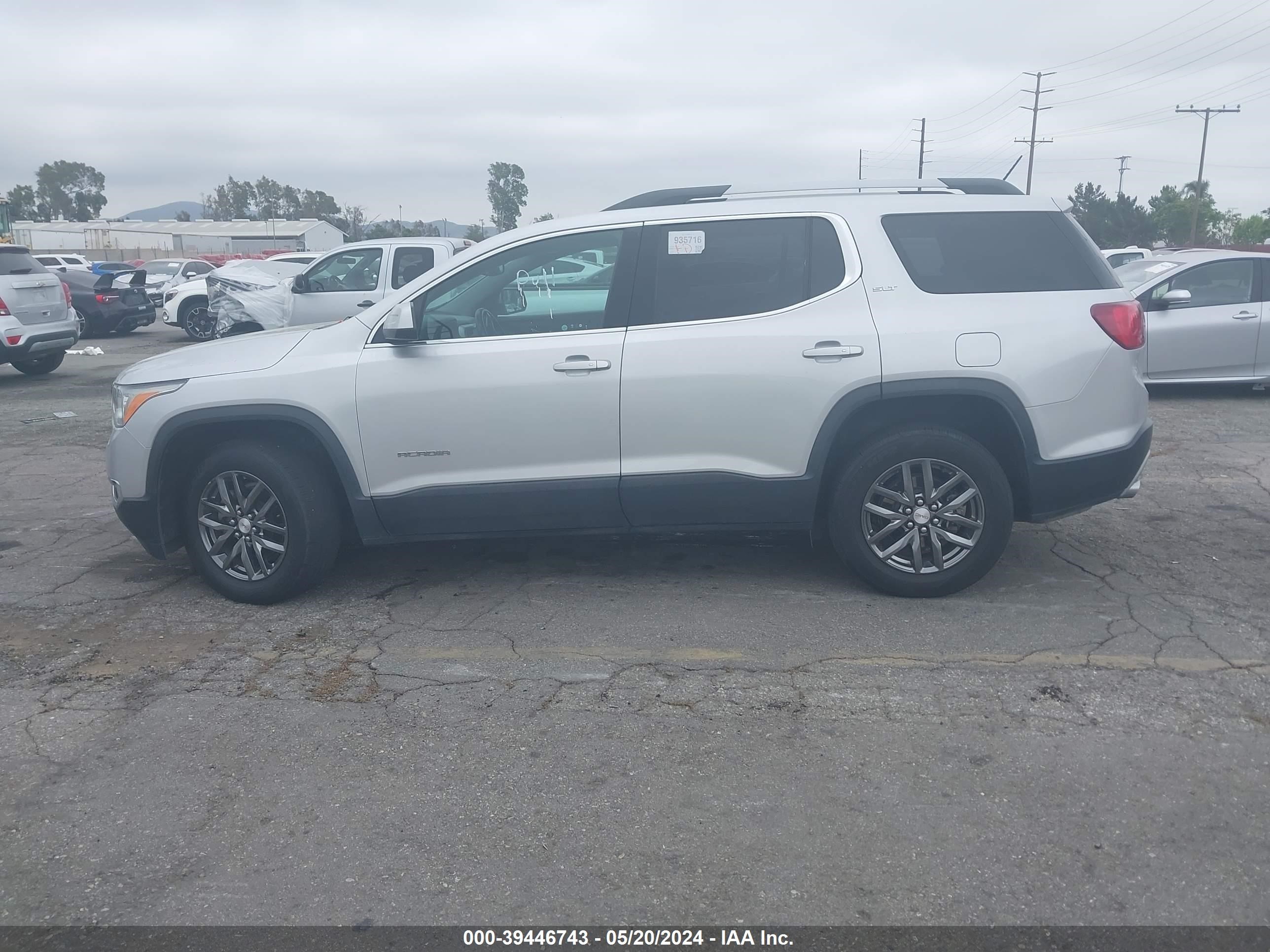 Photo 13 VIN: 1GKKNULS8KZ264973 - GMC ACADIA 