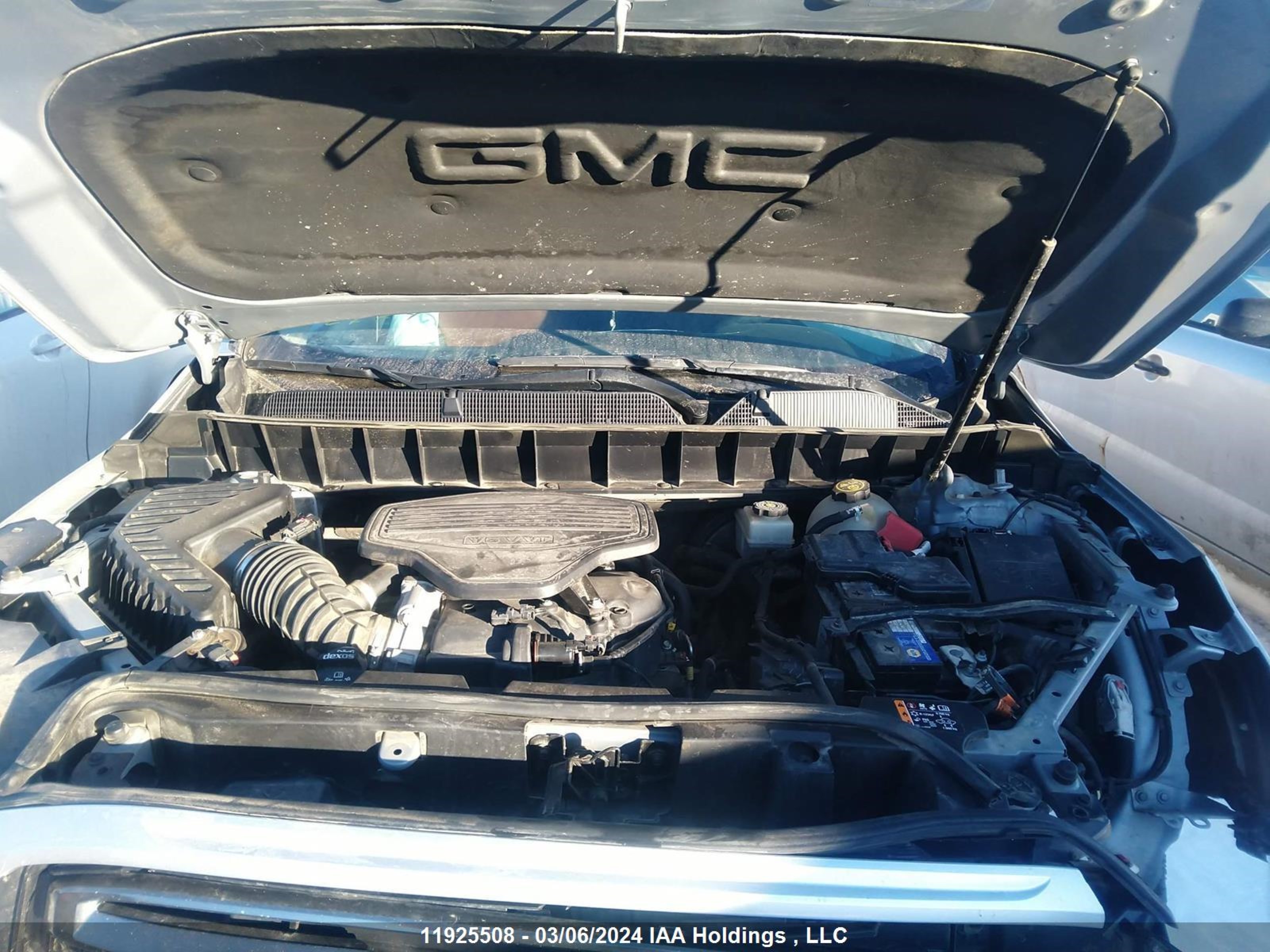 Photo 9 VIN: 1GKKNVLS4JZ134645 - GMC ACADIA 