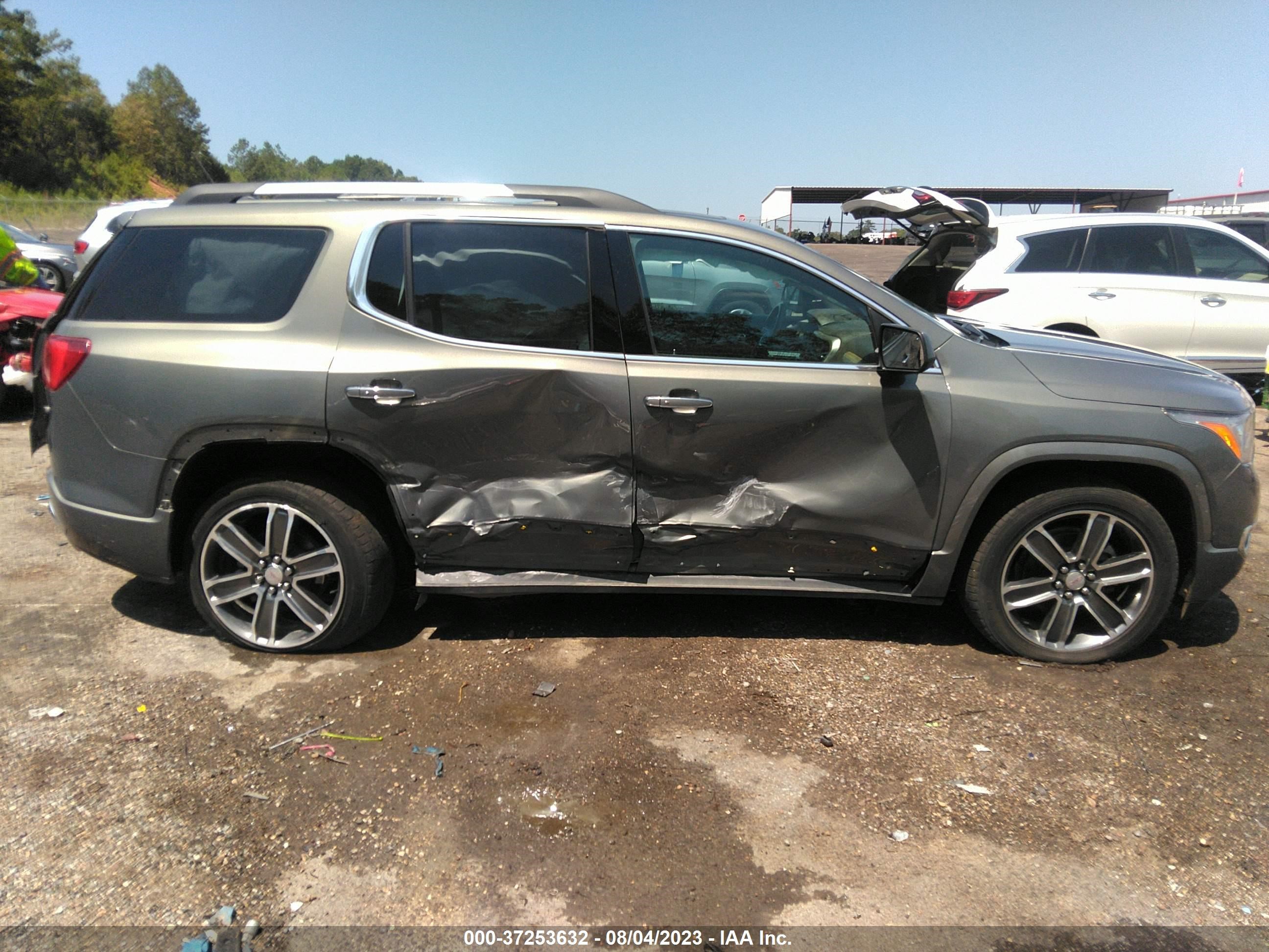 Photo 12 VIN: 1GKKNXLS2JZ140908 - GMC ACADIA 