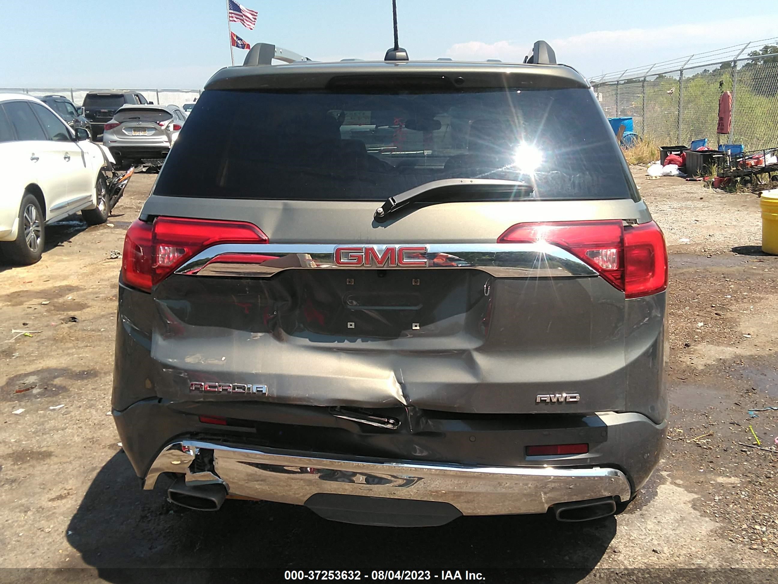 Photo 5 VIN: 1GKKNXLS2JZ140908 - GMC ACADIA 