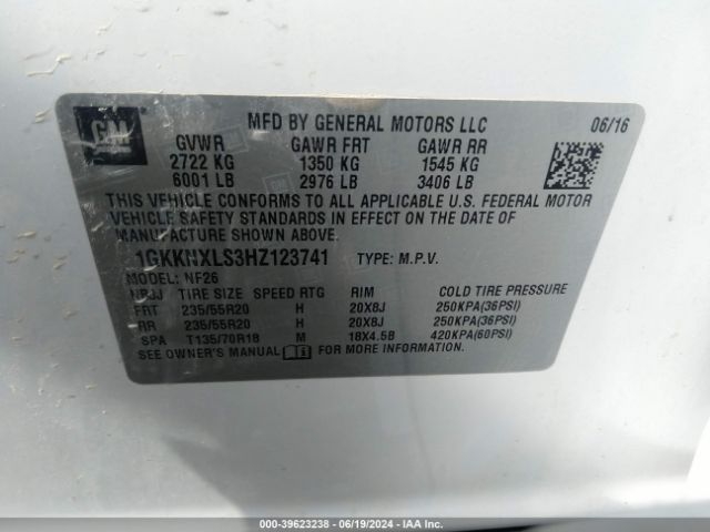 Photo 8 VIN: 1GKKNXLS3HZ123741 - GMC ACADIA 