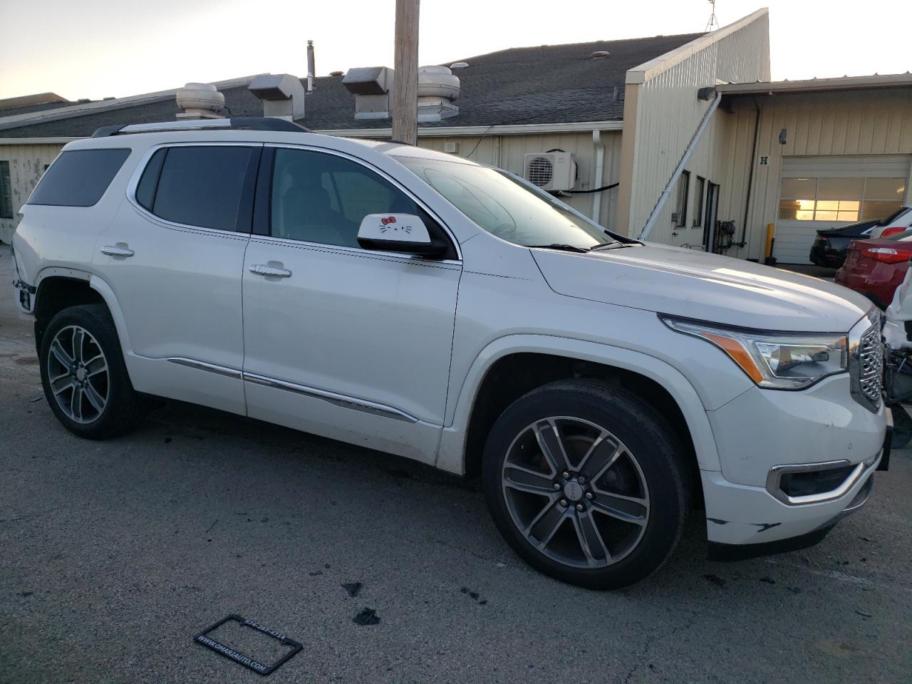 Photo 3 VIN: 1GKKNXLS4JZ129912 - GMC ACADIA 