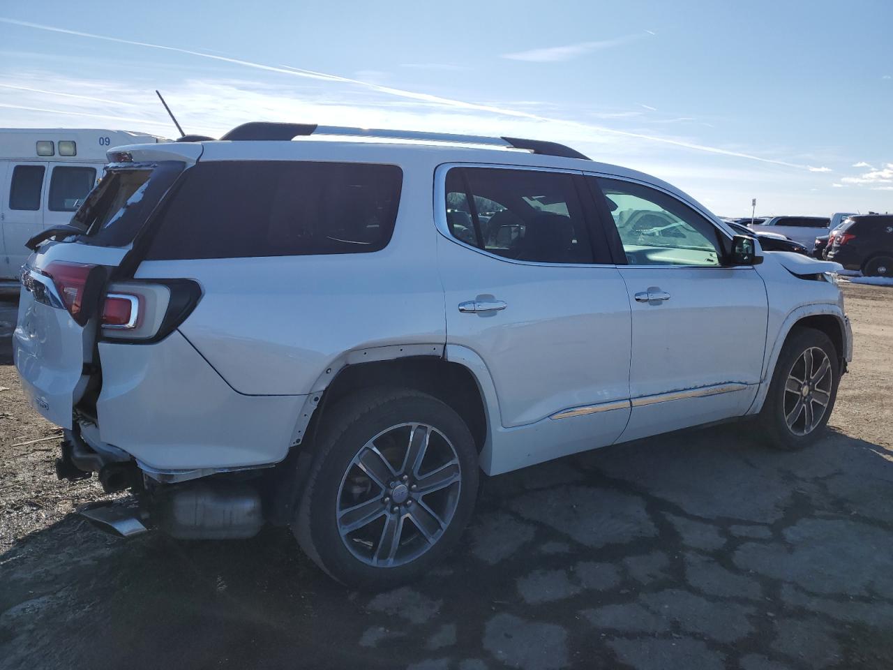 Photo 2 VIN: 1GKKNXLS4JZ149691 - GMC ACADIA 