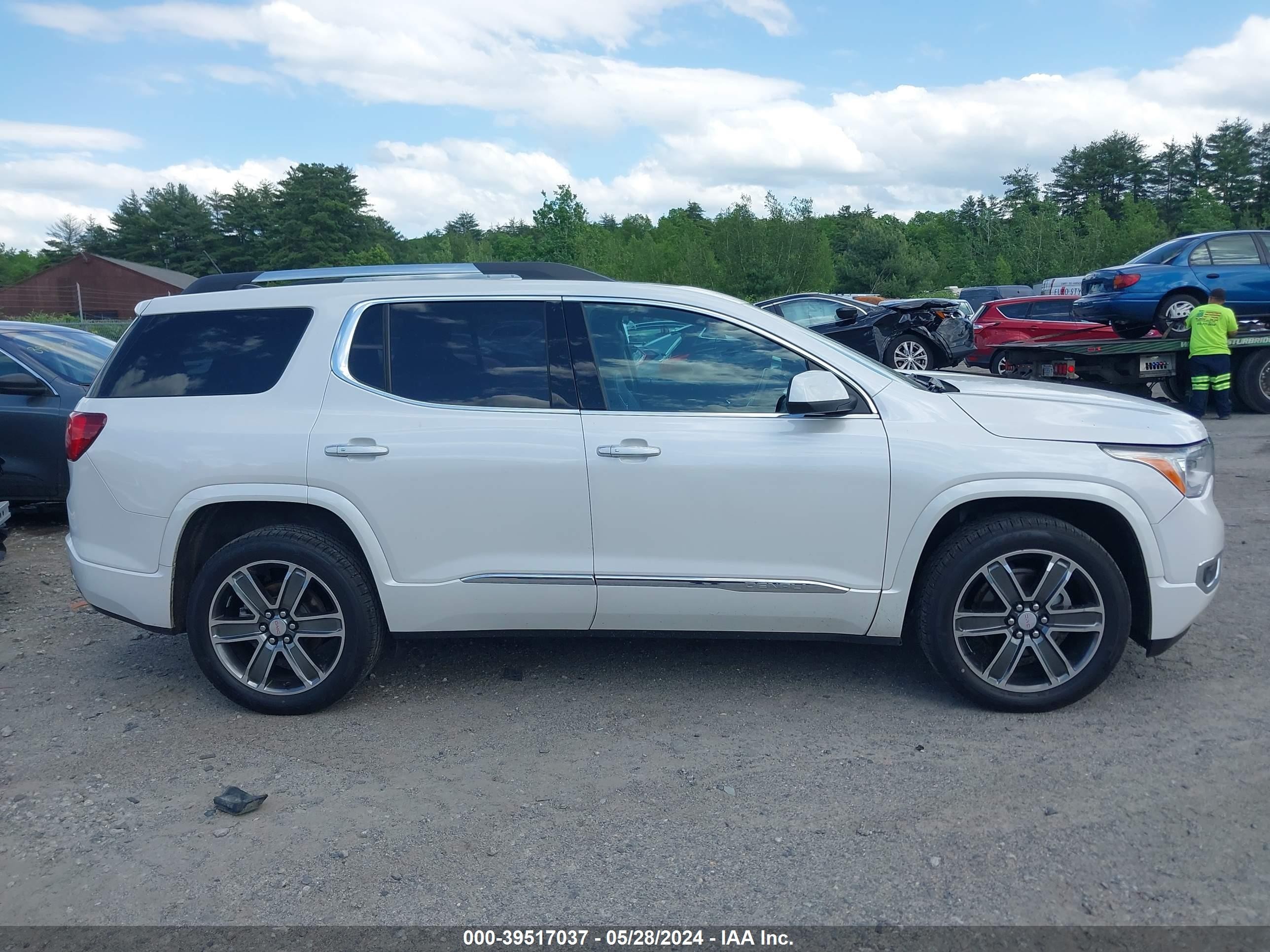 Photo 13 VIN: 1GKKNXLS9HZ309610 - GMC ACADIA 