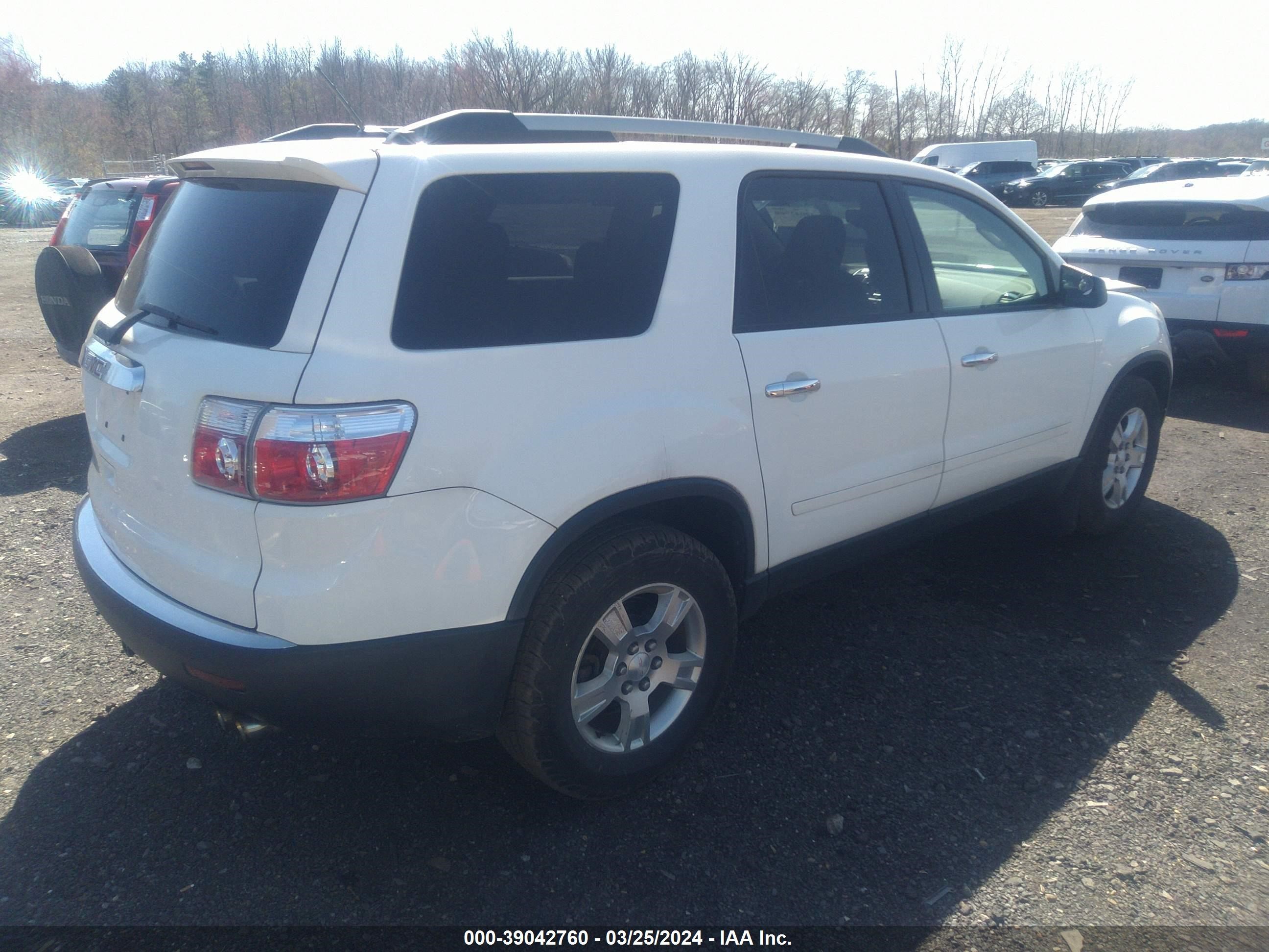 Photo 3 VIN: 1GKKRNED0CJ337066 - GMC ACADIA 