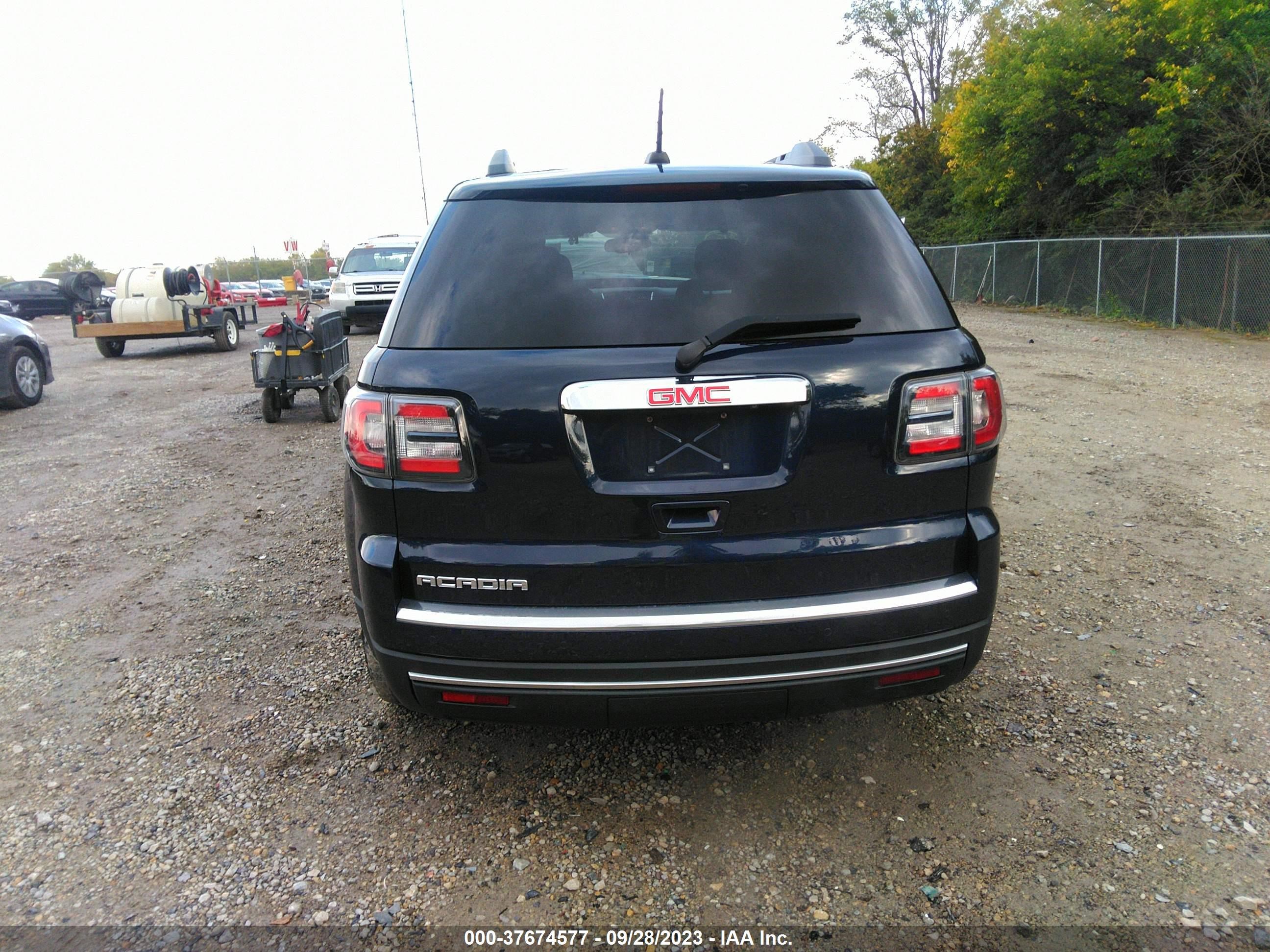 Photo 16 VIN: 1GKKRNED1GJ226144 - GMC ACADIA 