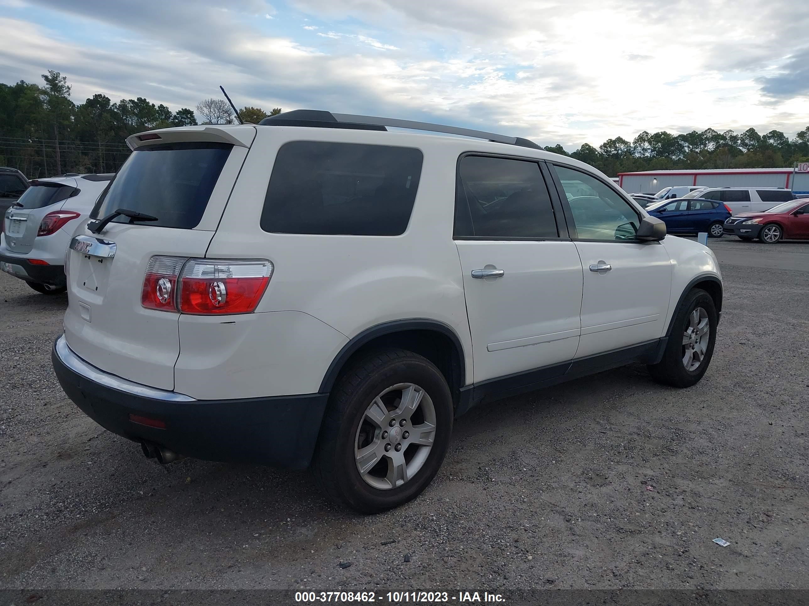 Photo 3 VIN: 1GKKRNEDXCJ392608 - GMC ACADIA 