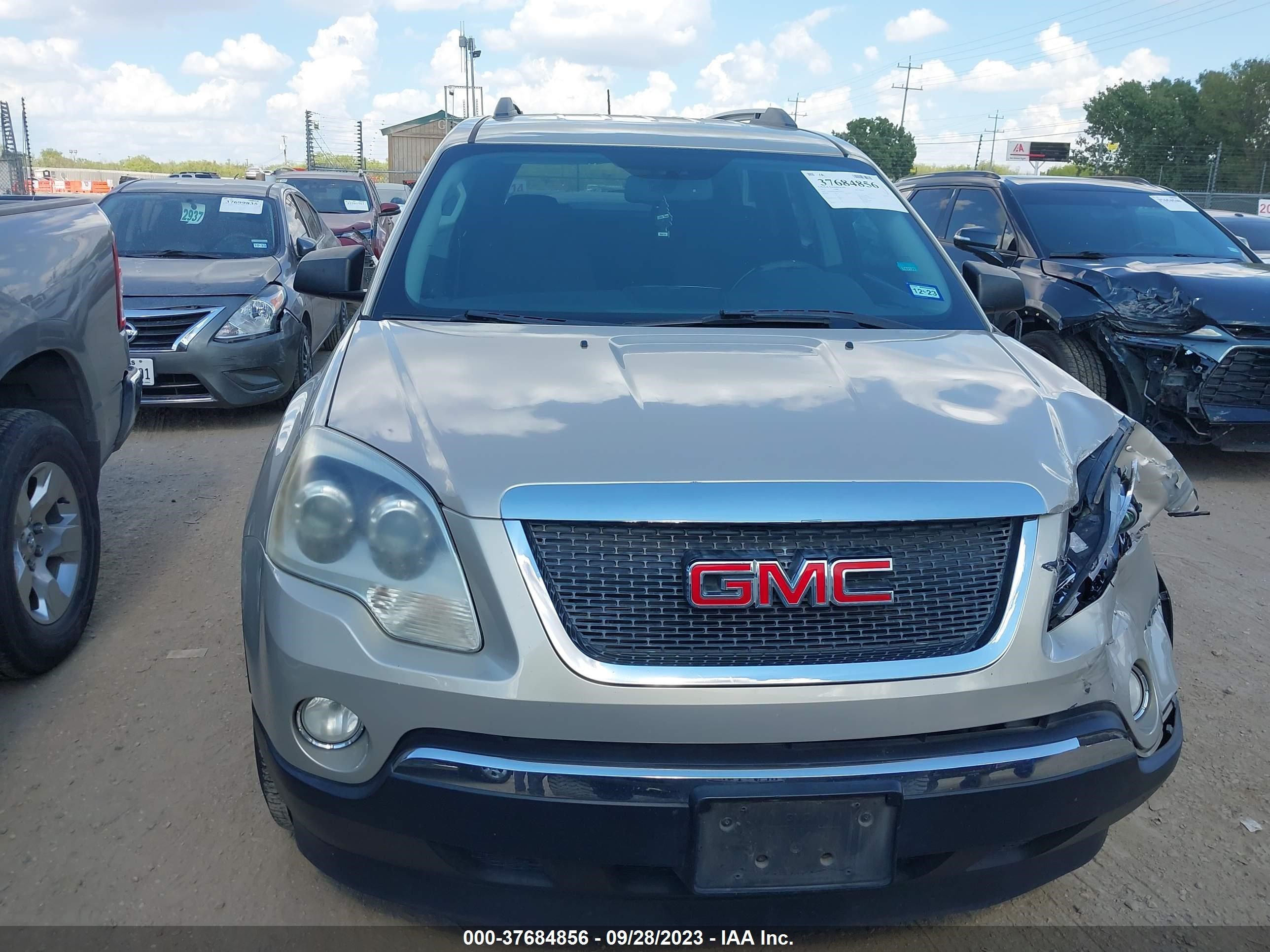 Photo 11 VIN: 1GKKRPED7BJ418415 - GMC ACADIA 