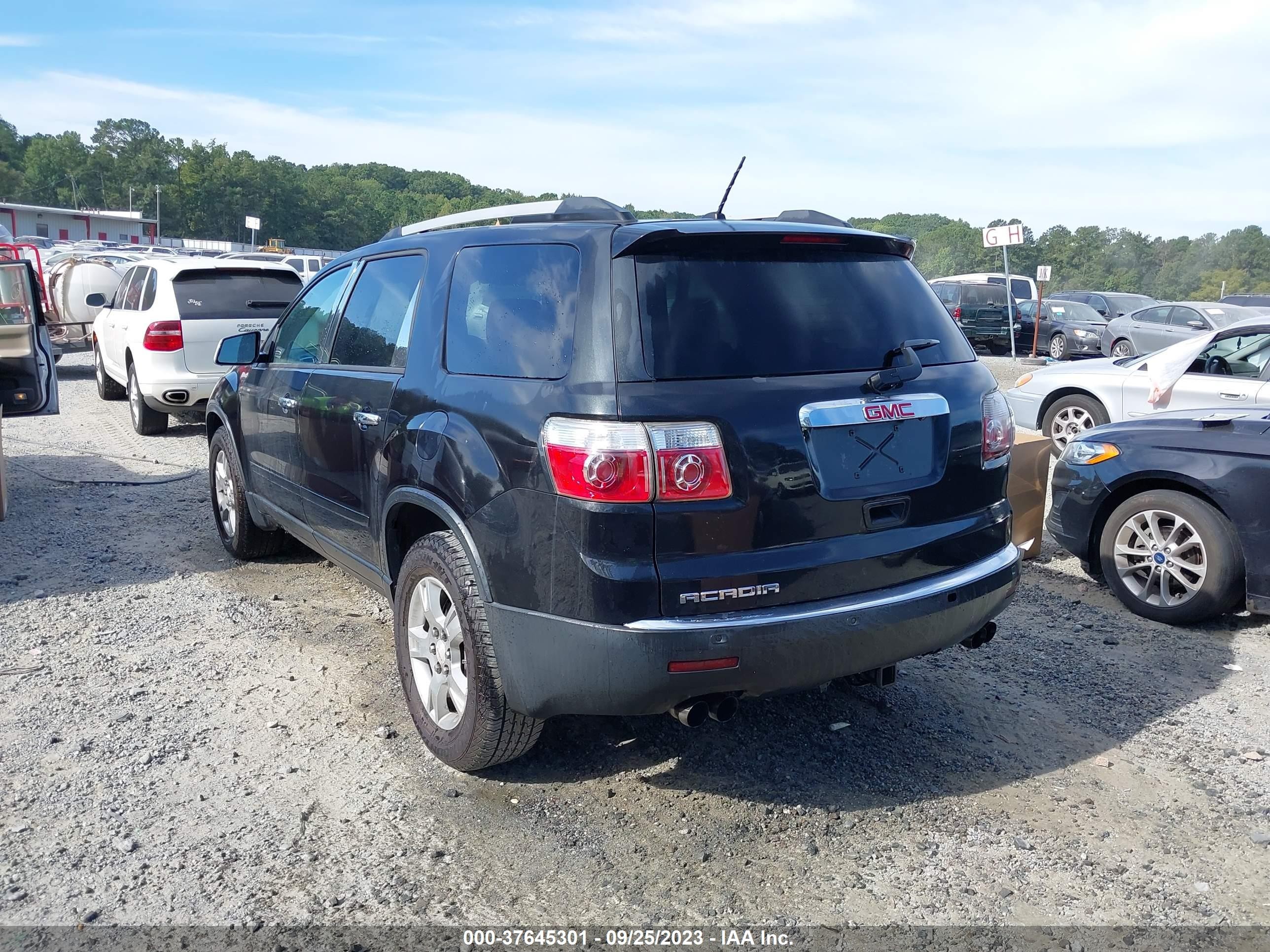 Photo 2 VIN: 1GKKRPED9CJ214748 - GMC ACADIA 