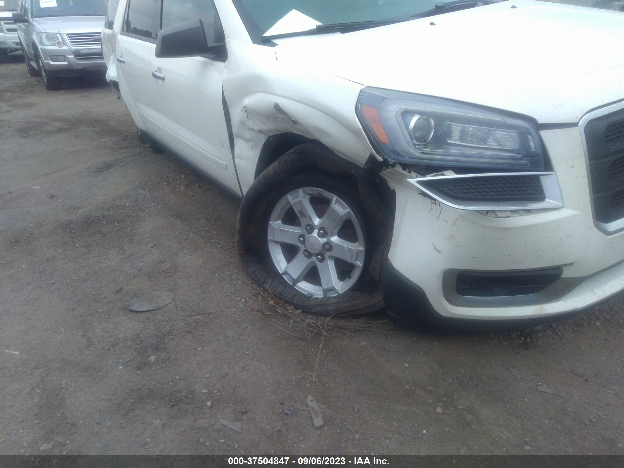 Photo 5 VIN: 1GKKRPKD2EJ376132 - GMC ACADIA 