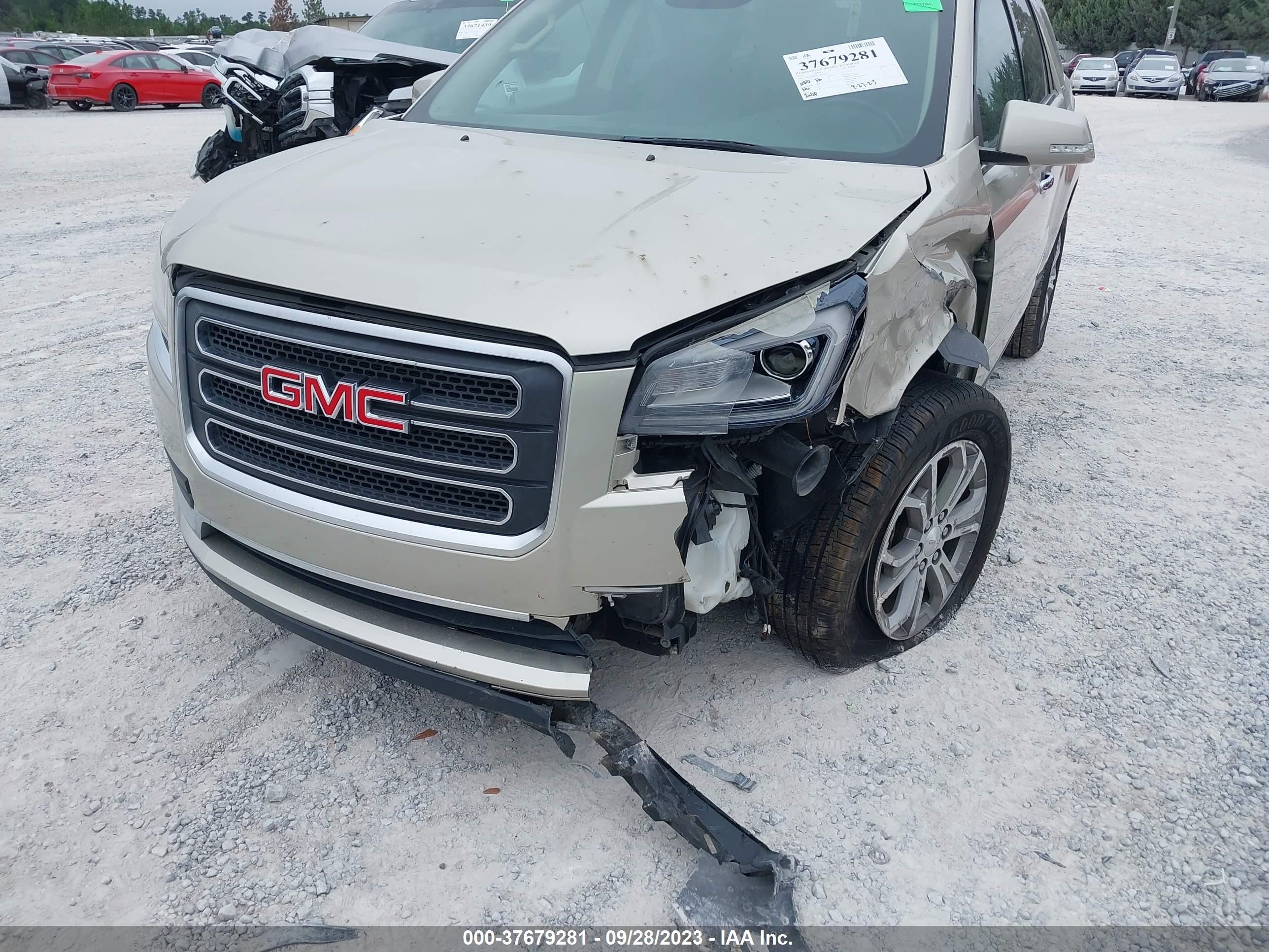 Photo 5 VIN: 1GKKRRKD0FJ162396 - GMC ACADIA 