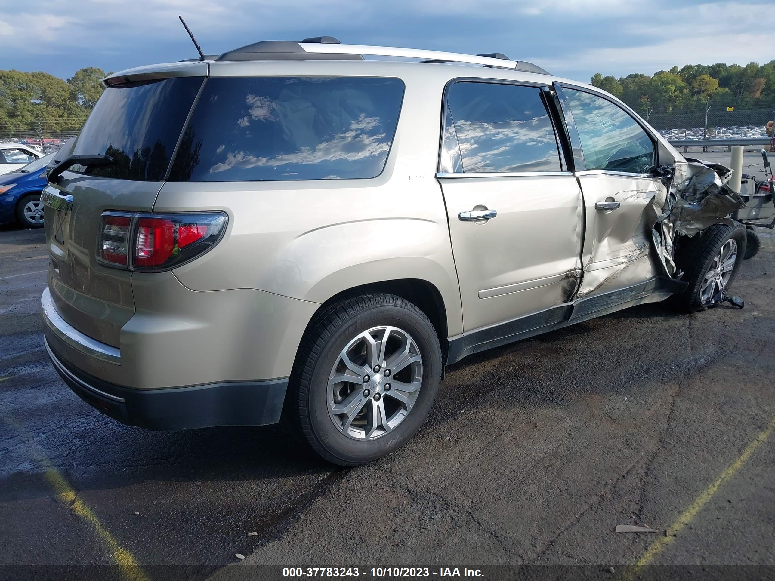 Photo 3 VIN: 1GKKRRKD5GJ122512 - GMC ACADIA 