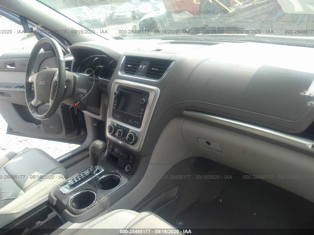 Photo 4 VIN: 1GKKRSKD3HJ197010 - GMC ACADIA LIMITED 