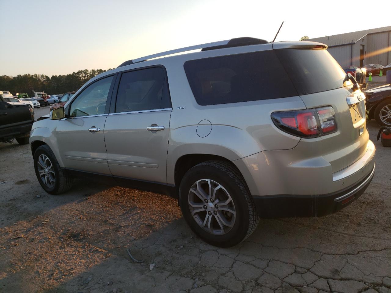 Photo 1 VIN: 1GKKRSKD8FJ261880 - GMC ACADIA 