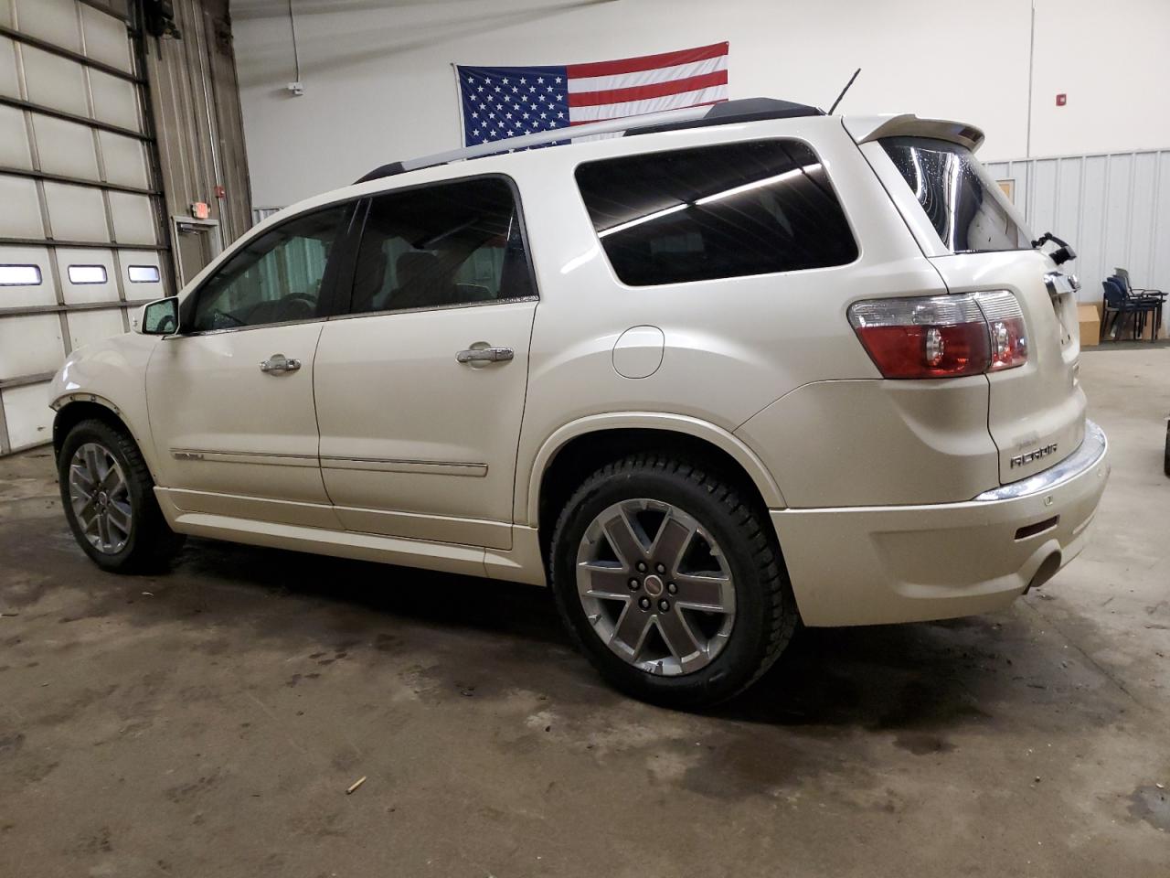 Photo 1 VIN: 1GKKRTED4BJ393126 - GMC ACADIA 