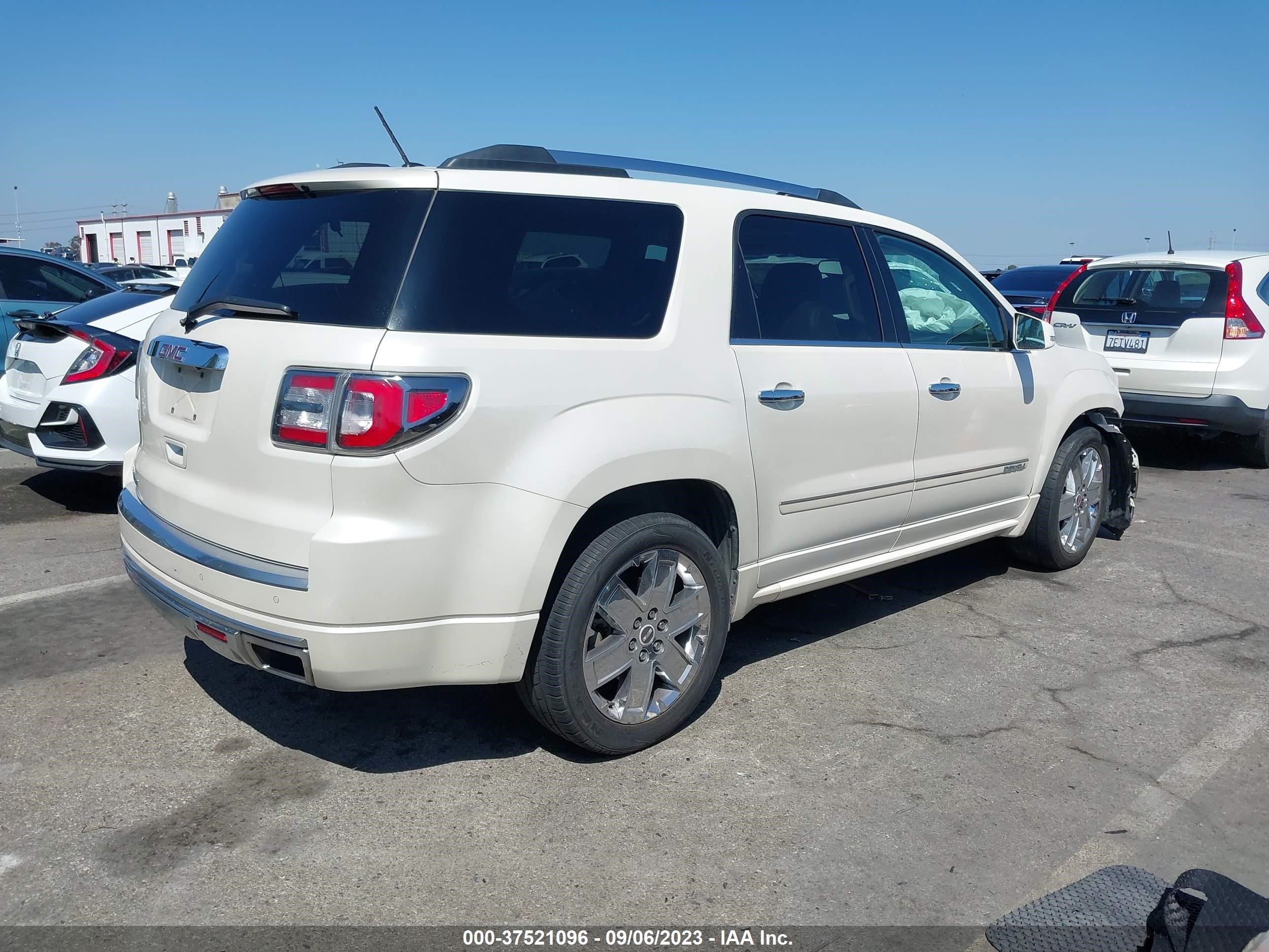 Photo 3 VIN: 1GKKRTKD6DJ138534 - GMC ACADIA 