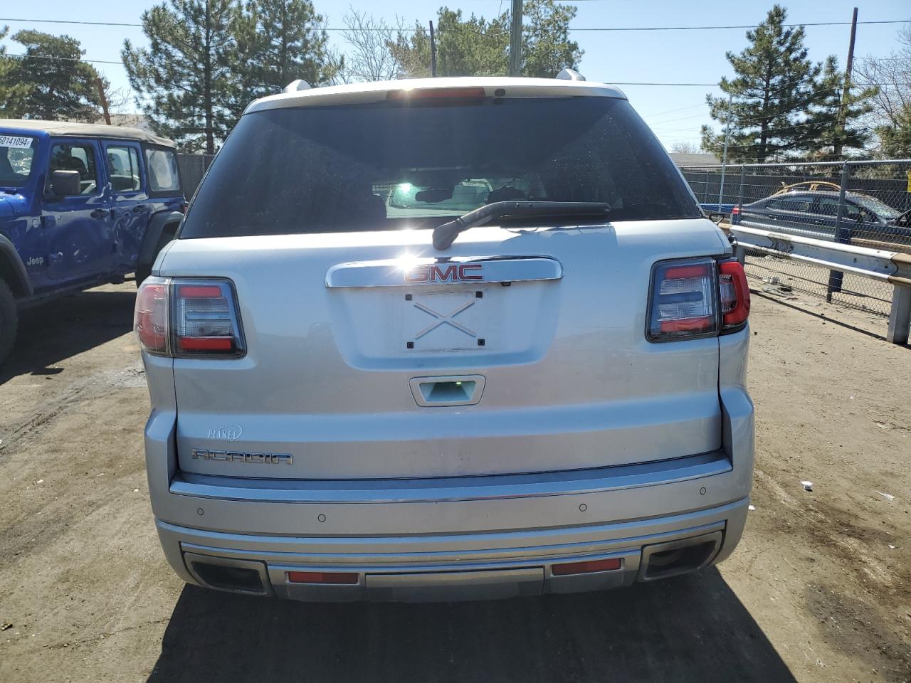 Photo 5 VIN: 1GKKRTKD6EJ184320 - GMC ACADIA 