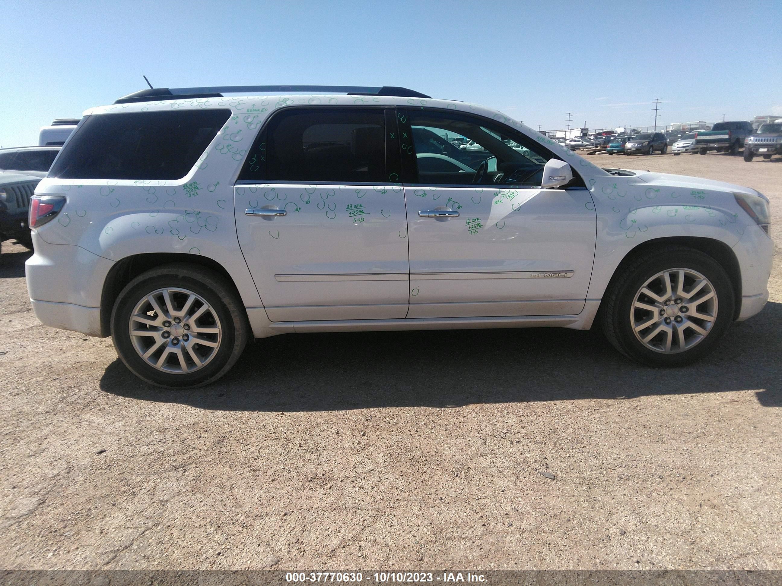 Photo 12 VIN: 1GKKRTKD8GJ249042 - GMC ACADIA 