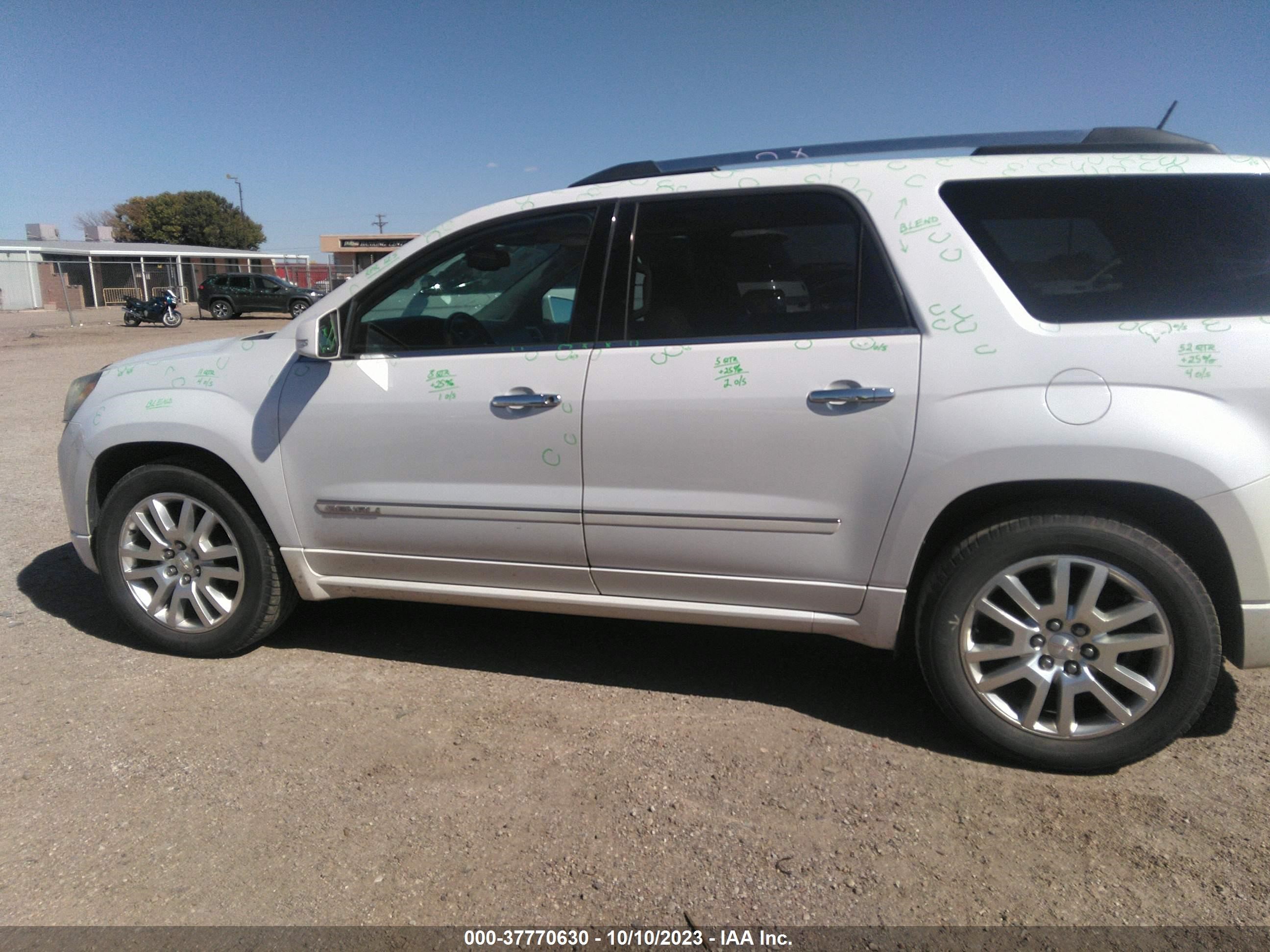 Photo 13 VIN: 1GKKRTKD8GJ249042 - GMC ACADIA 