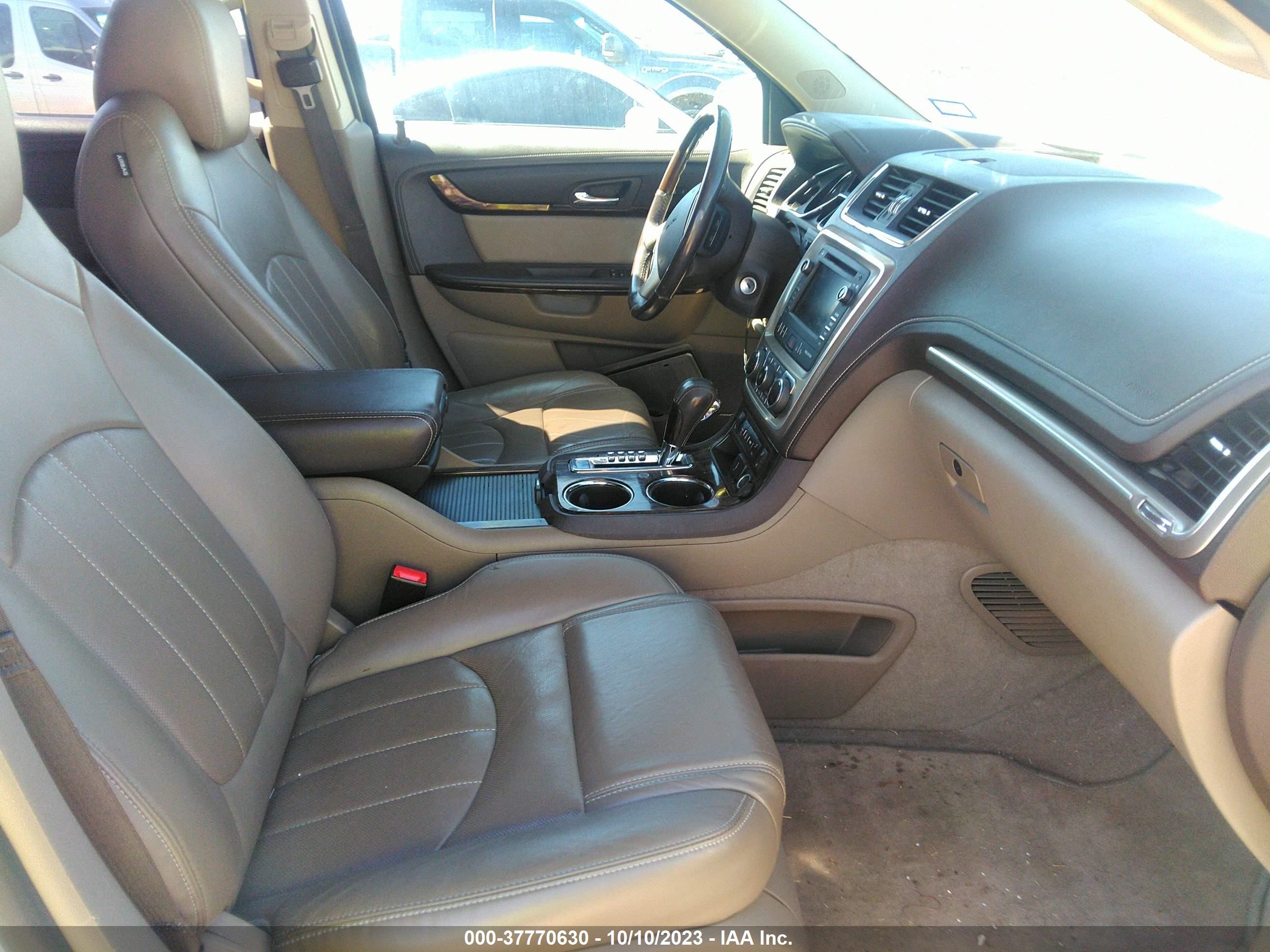 Photo 4 VIN: 1GKKRTKD8GJ249042 - GMC ACADIA 