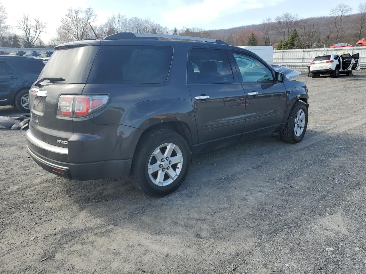 Photo 2 VIN: 1GKKVPKD6DJ138570 - GMC ACADIA 